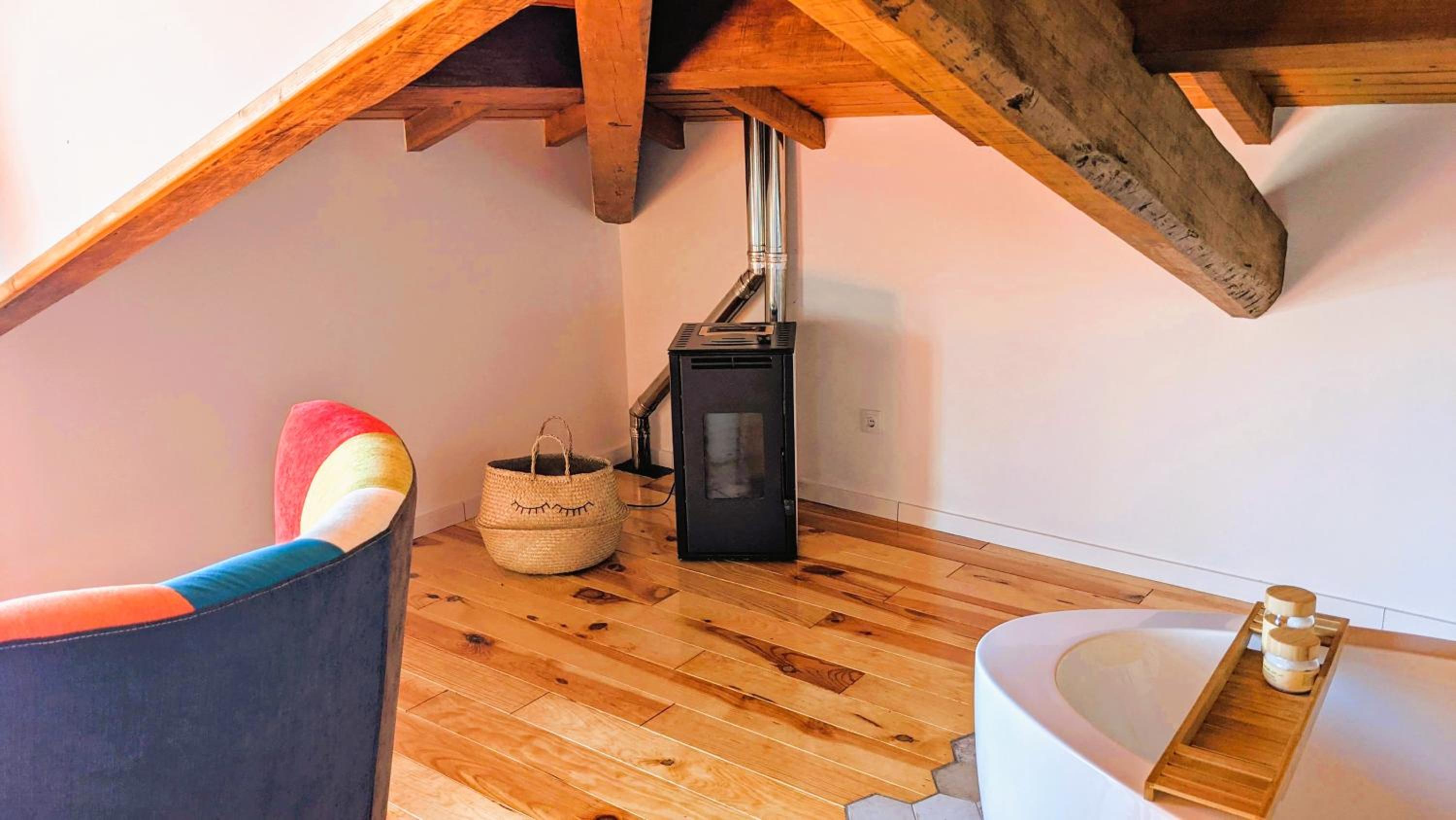 One-Bedroom House - Photo 9