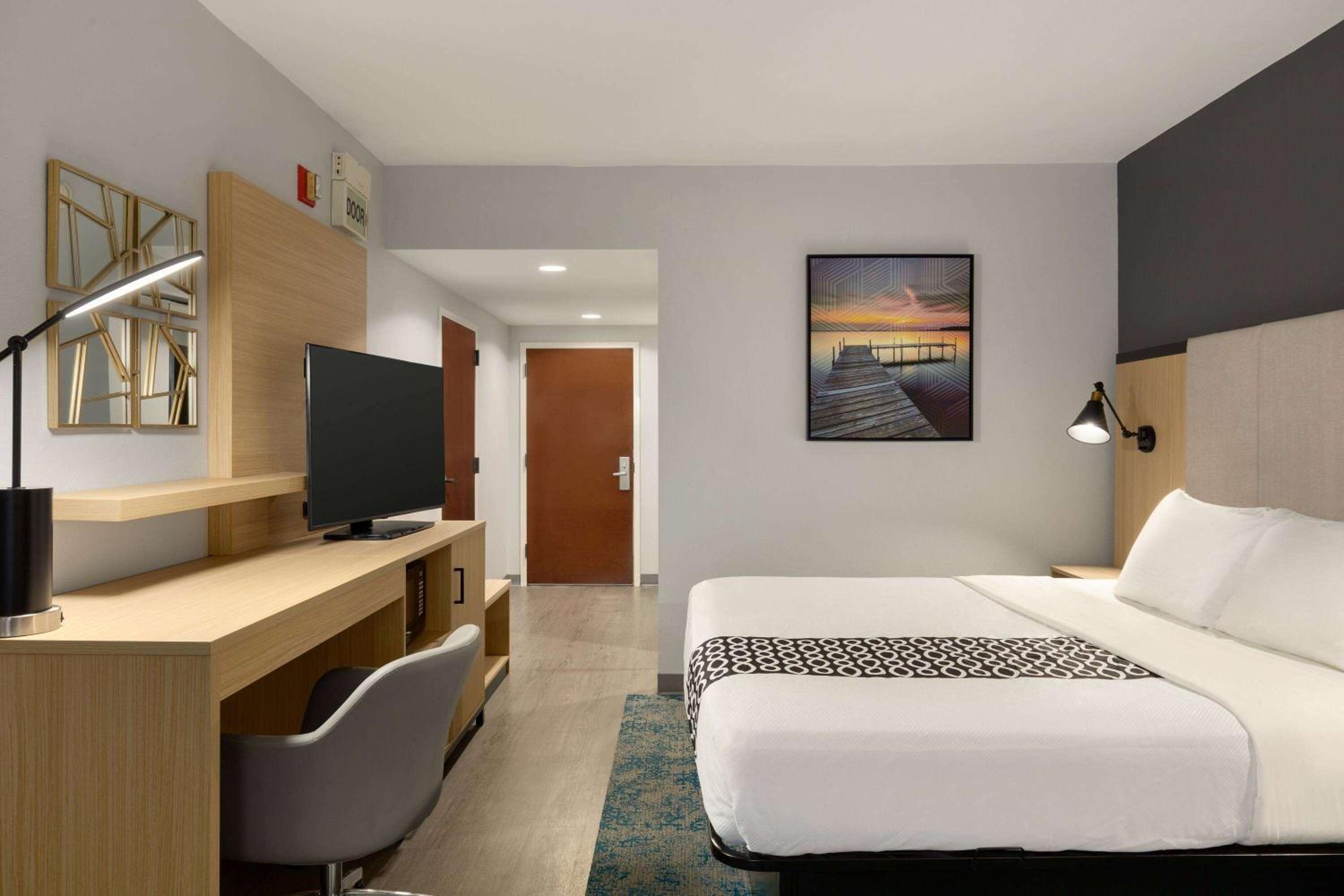 King Room - Mobility Access/Non-Smoking