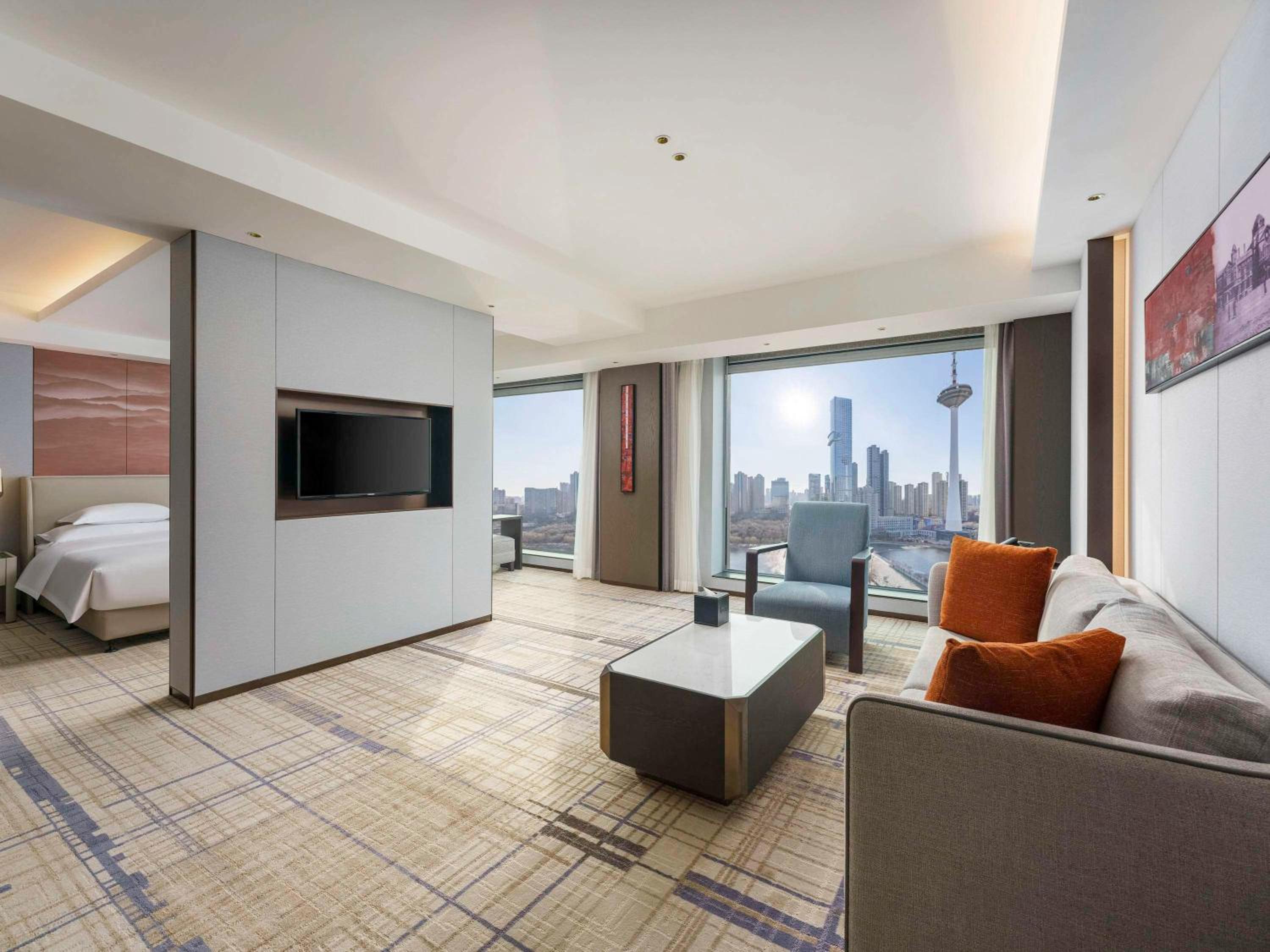 Swissotel Signature Room with One King Bed - Lake and City View