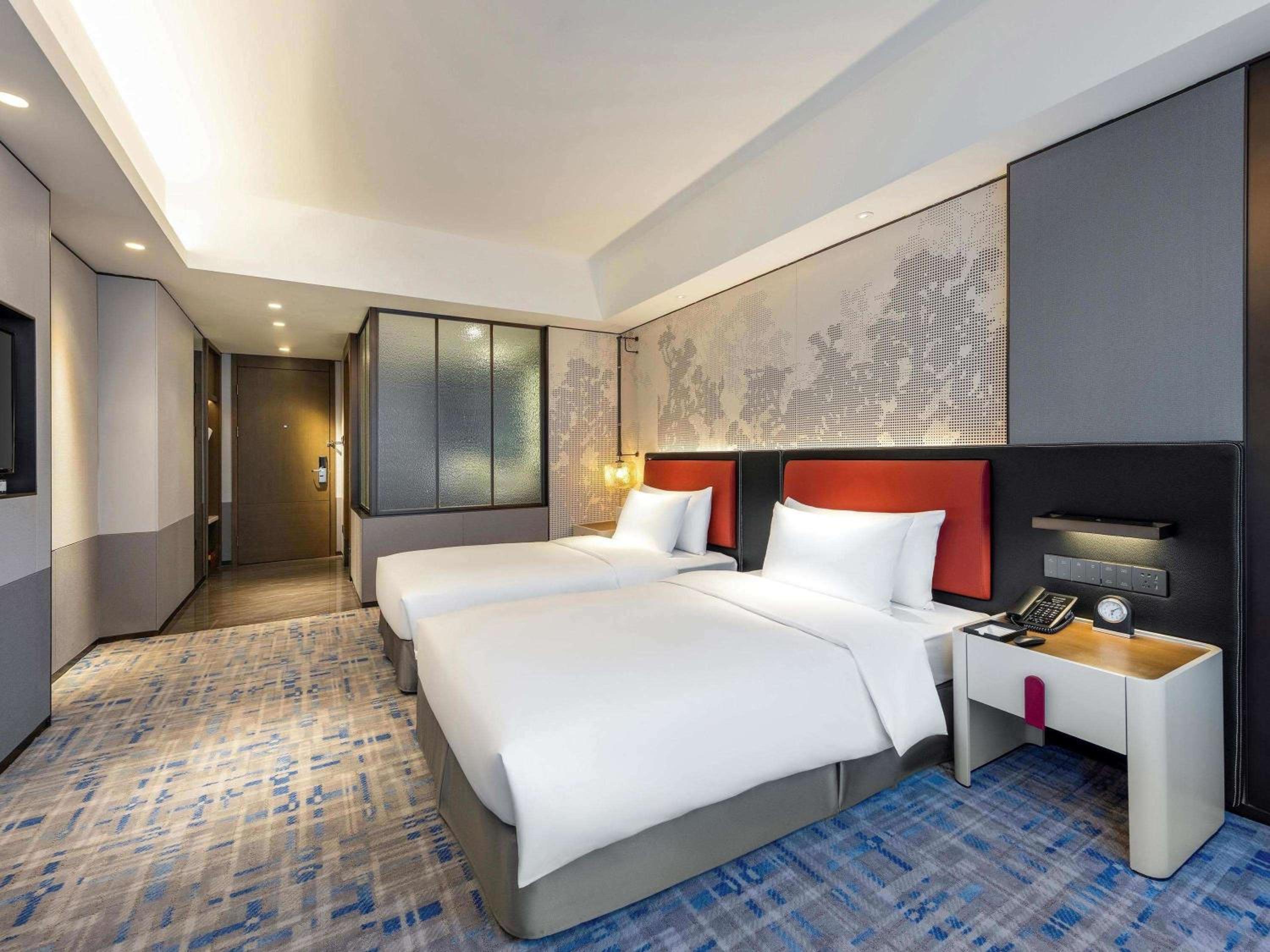 Premier Twin Room