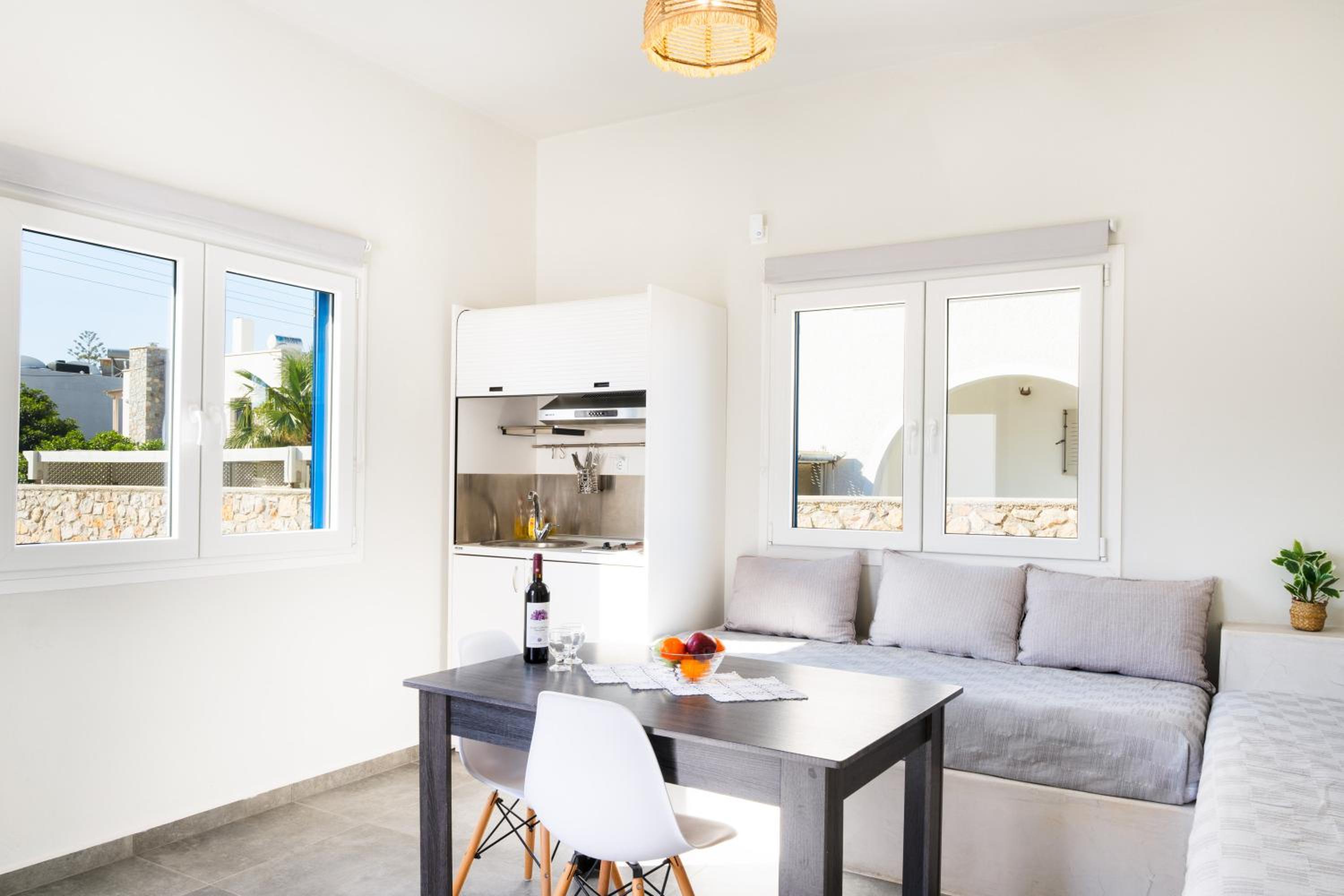 Superior One-Bedroom Apartment with Balcony photo 3