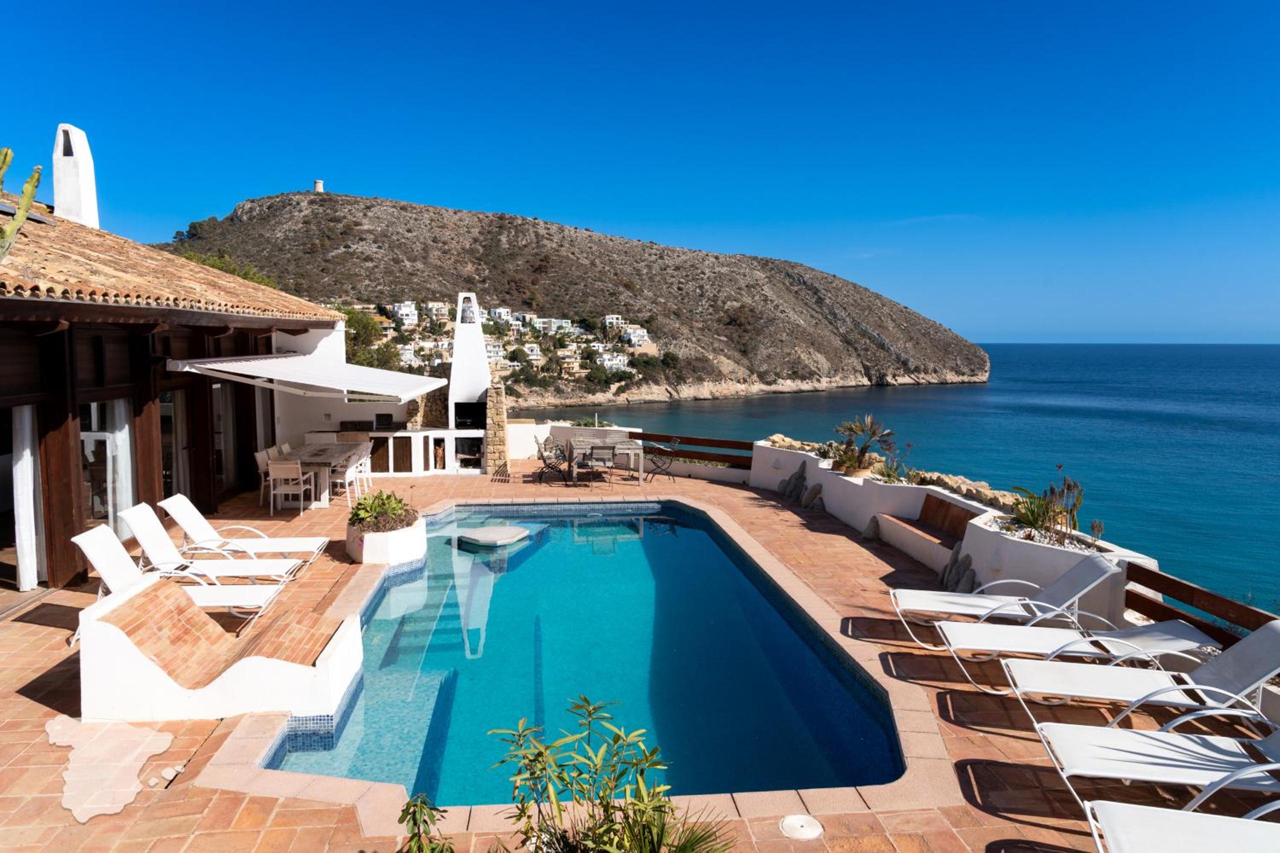 Villa with Sea View photo 2