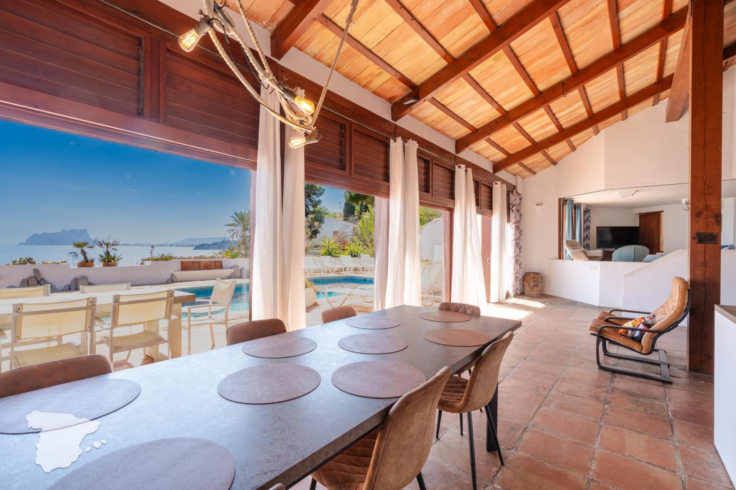 Villa with Sea View photo 3