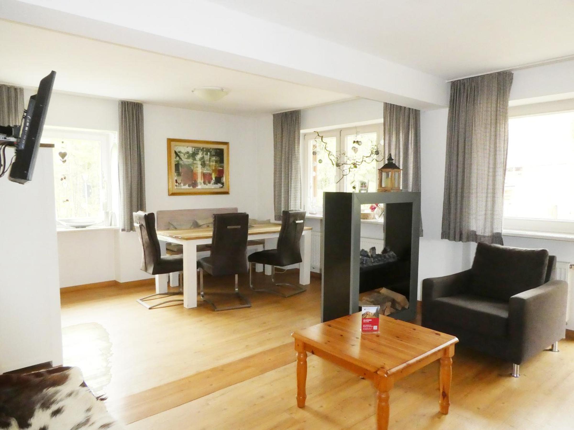 Apartment photo 3