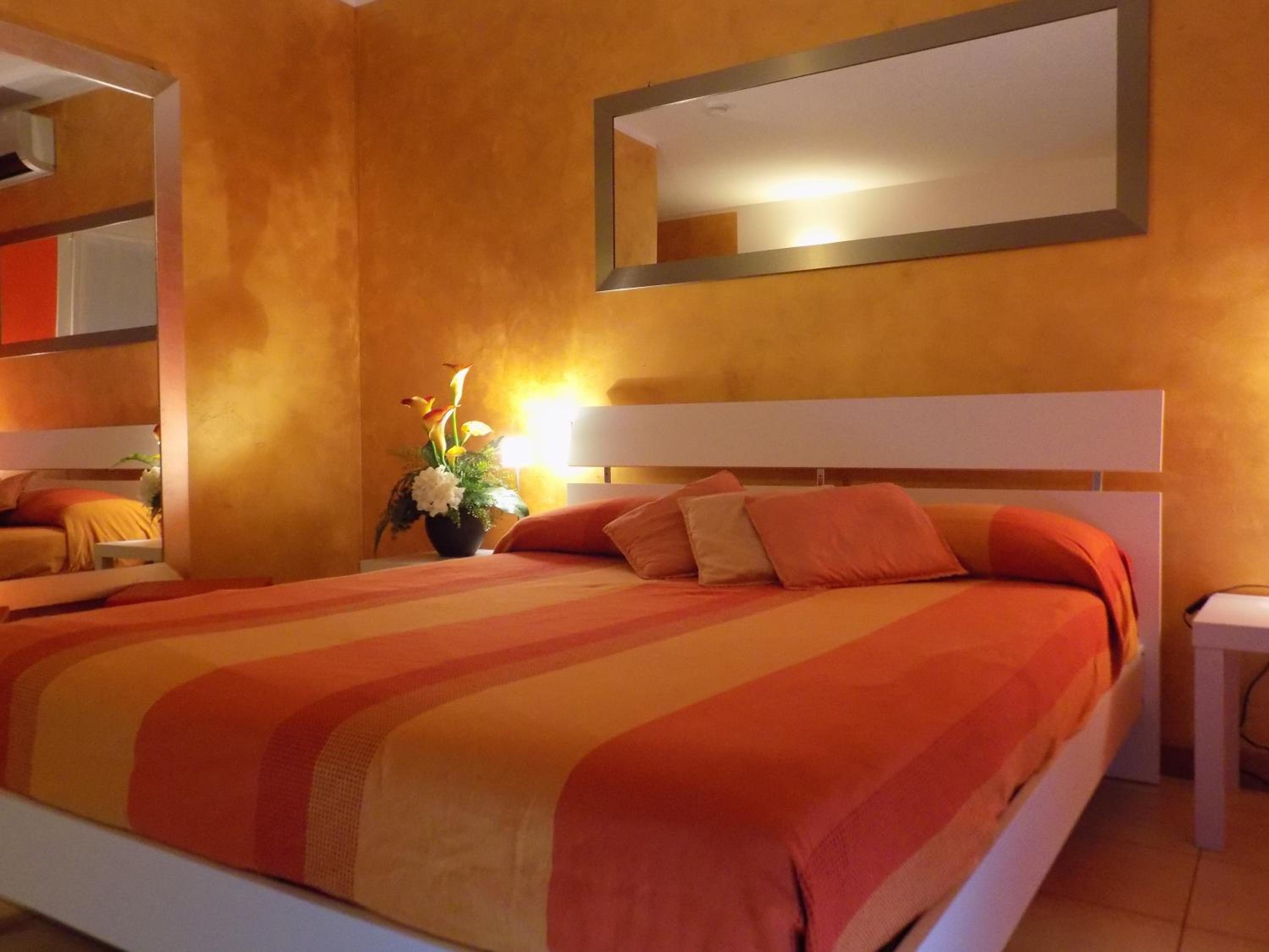 Single Room with Terrace photo 2