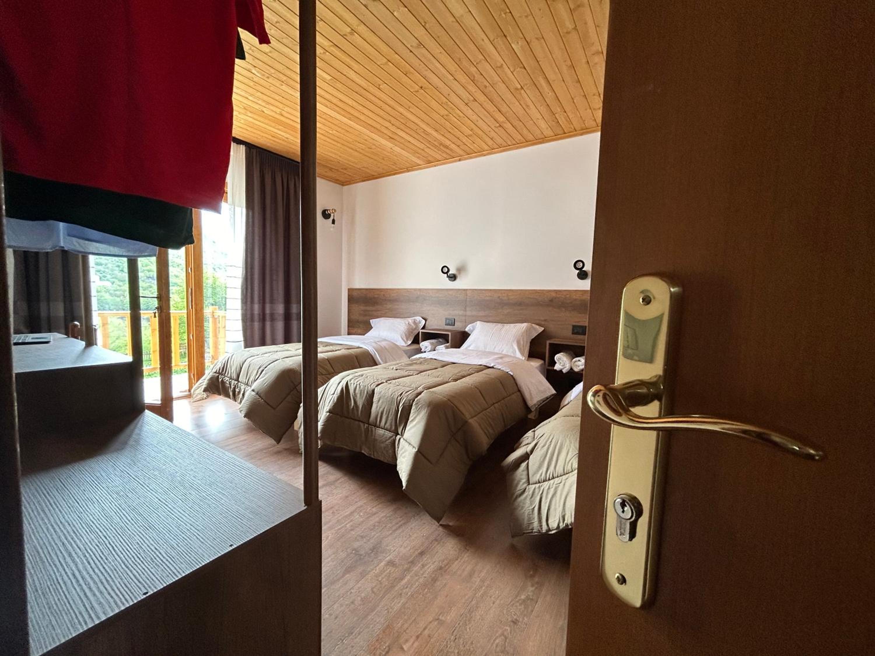 Triple Room with Balcony