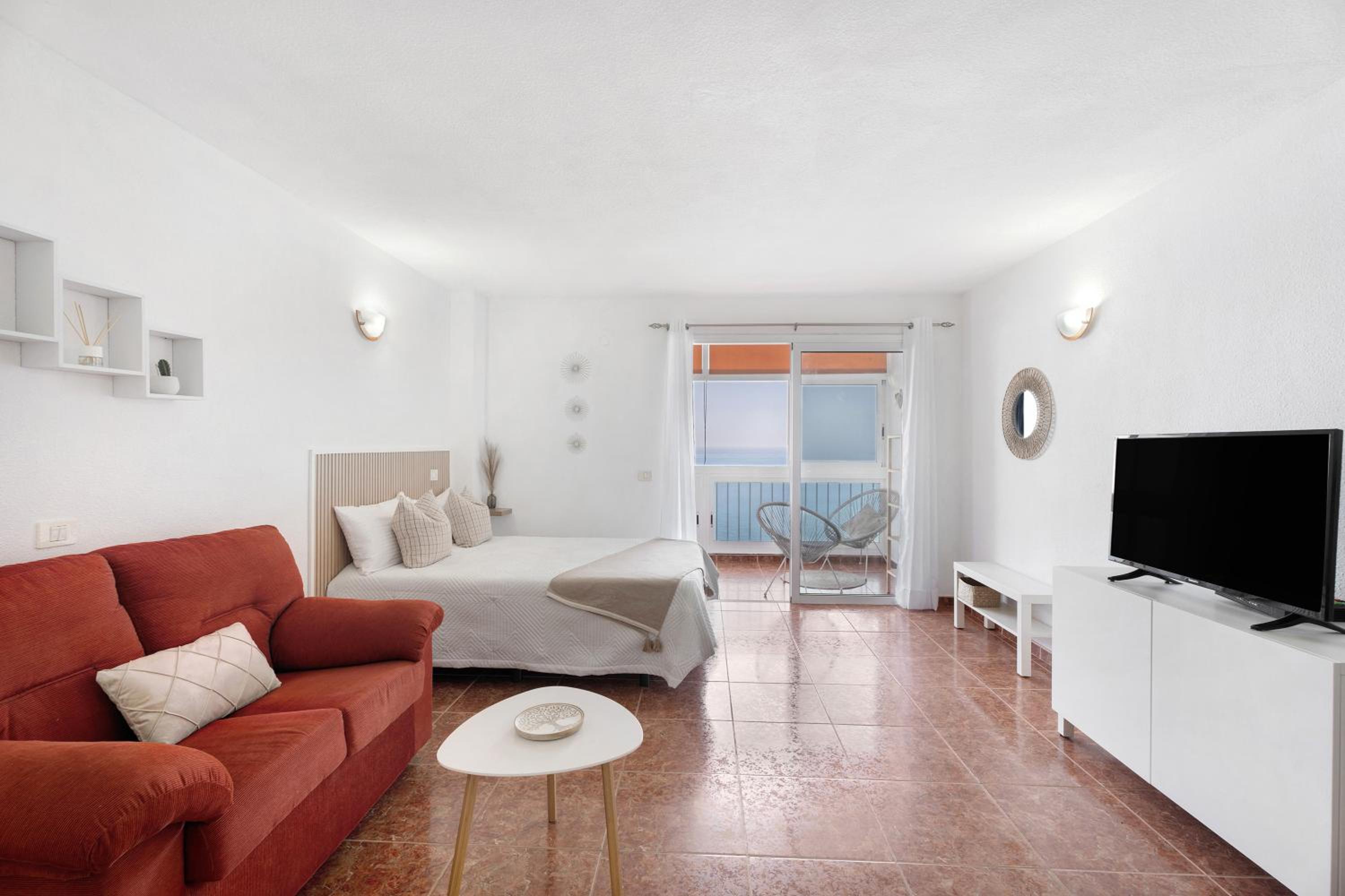 Apartamento de un dormitorio superior con balcón