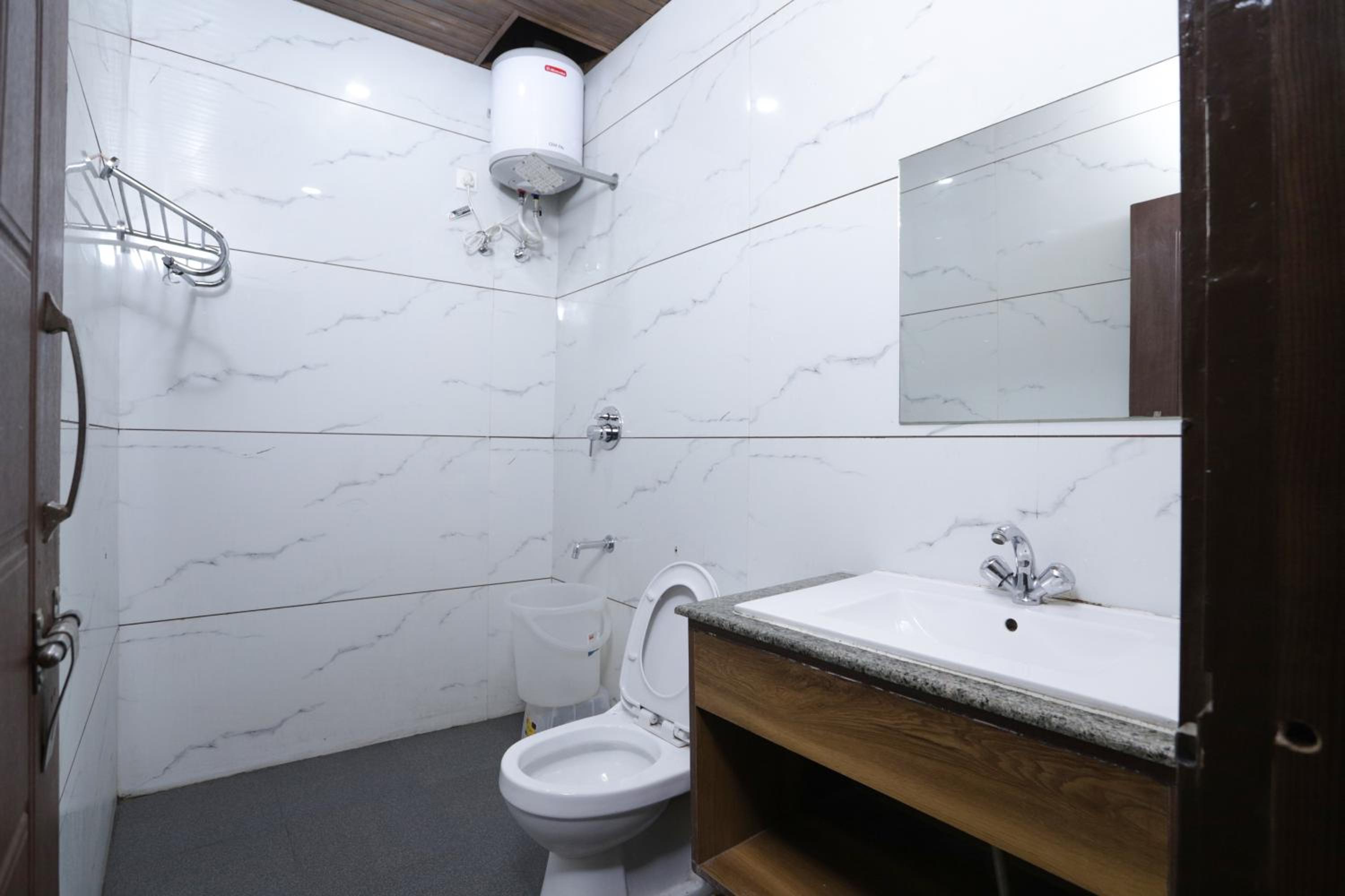 Executive Suite photo 2