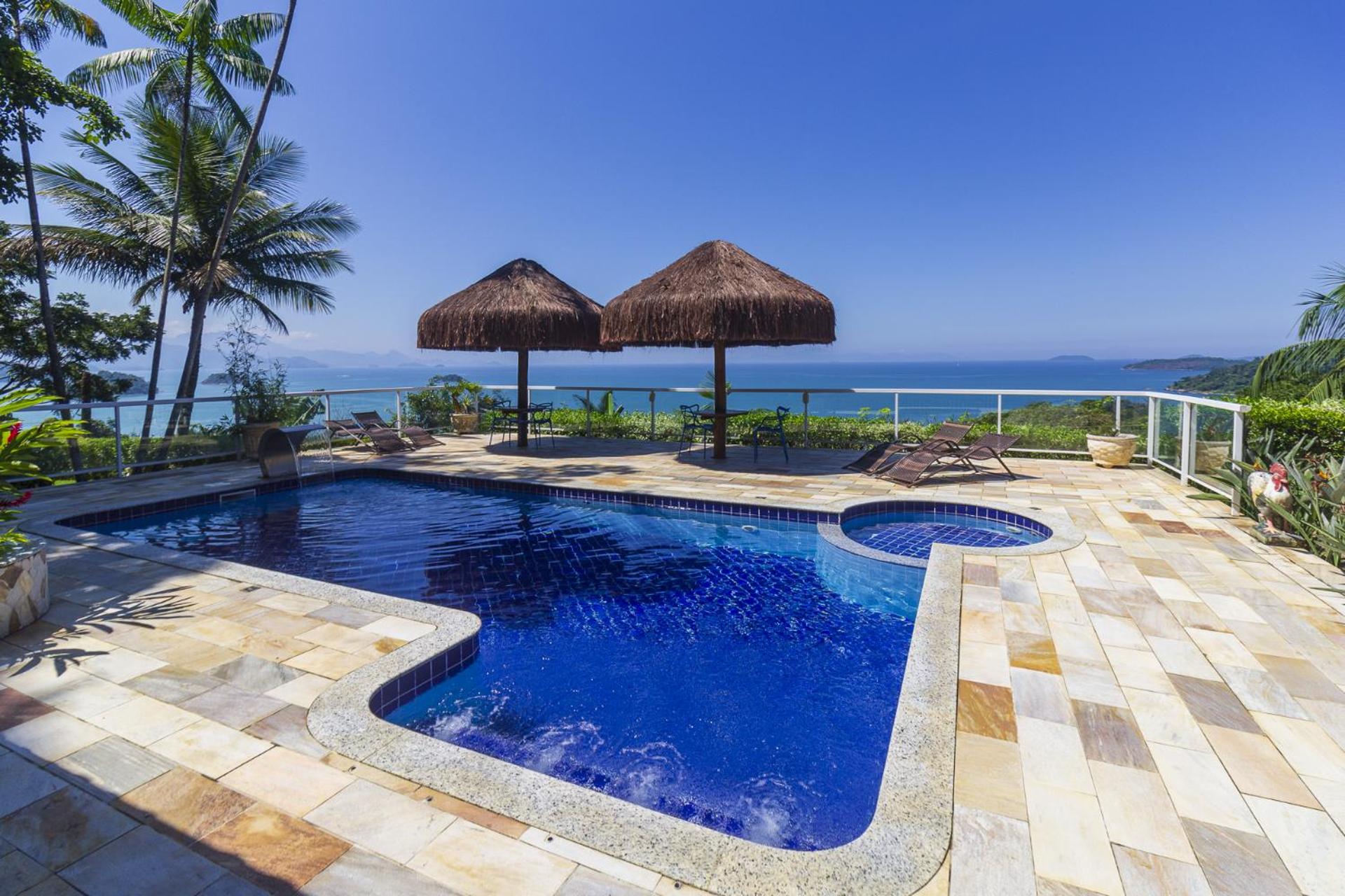 Suite with Sea View - Photo 13
