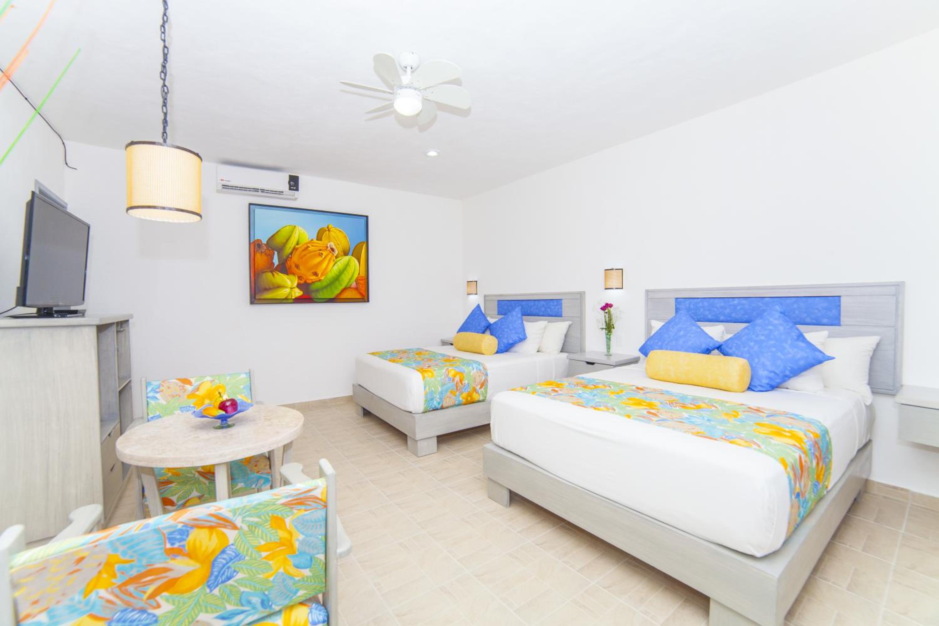 Family Double Room - Photo 2