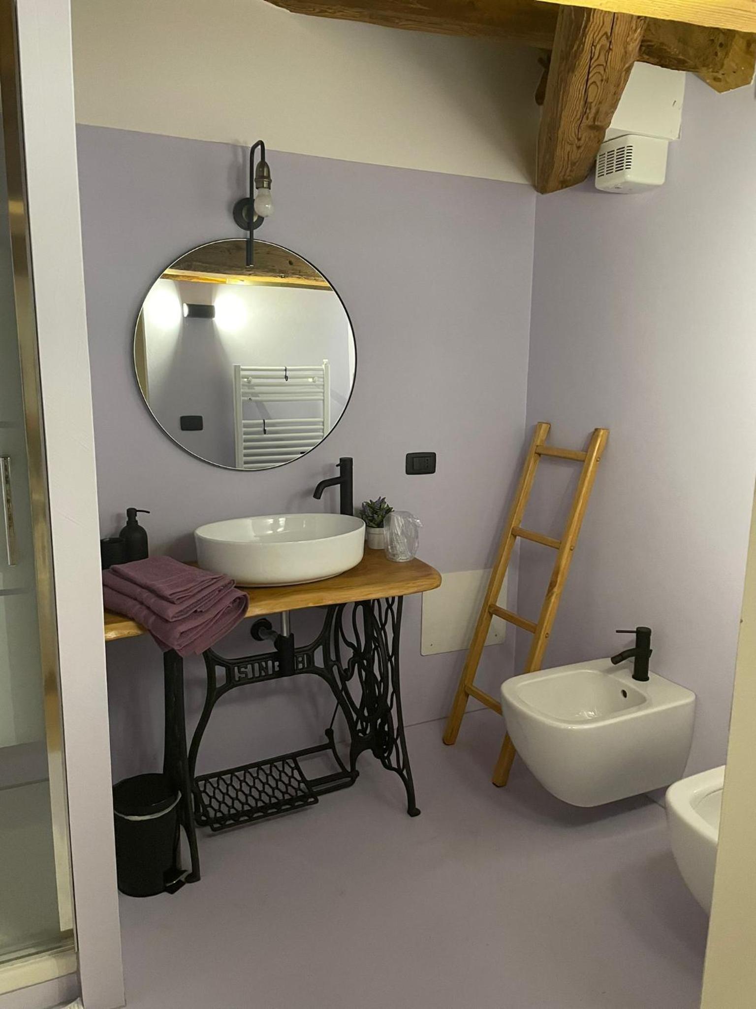 Double Room With Private Bathroom photo 1