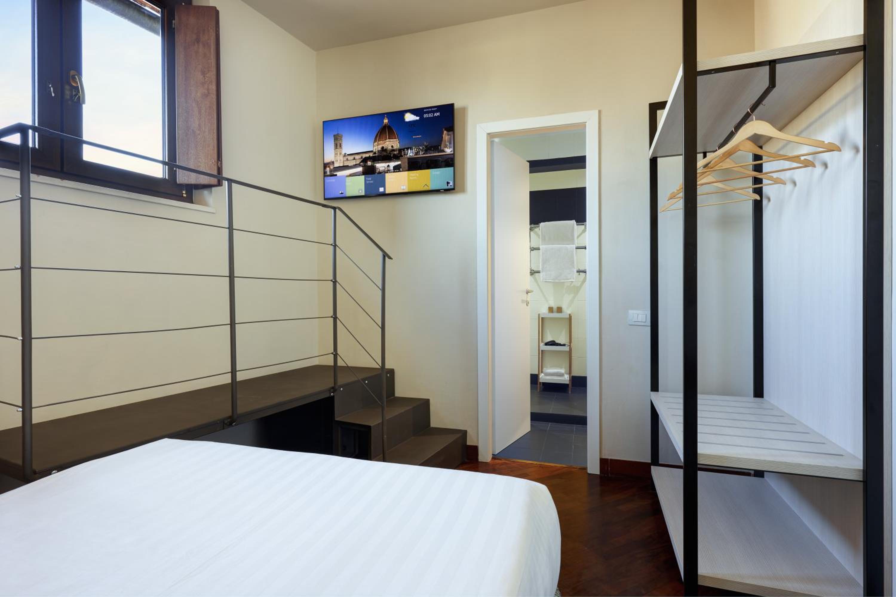 Single Room - Photo 1