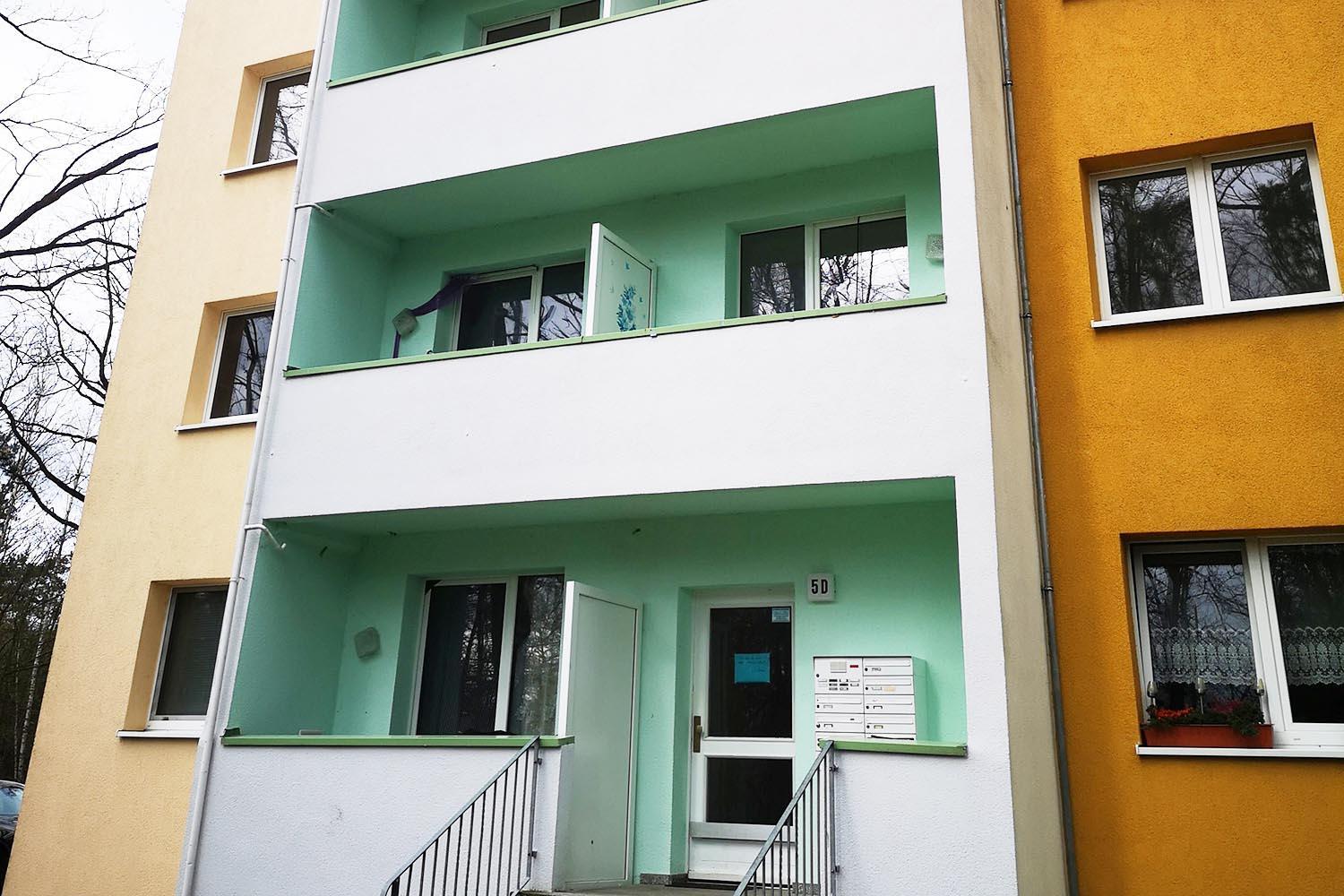 Apartment with Balcony photo 3