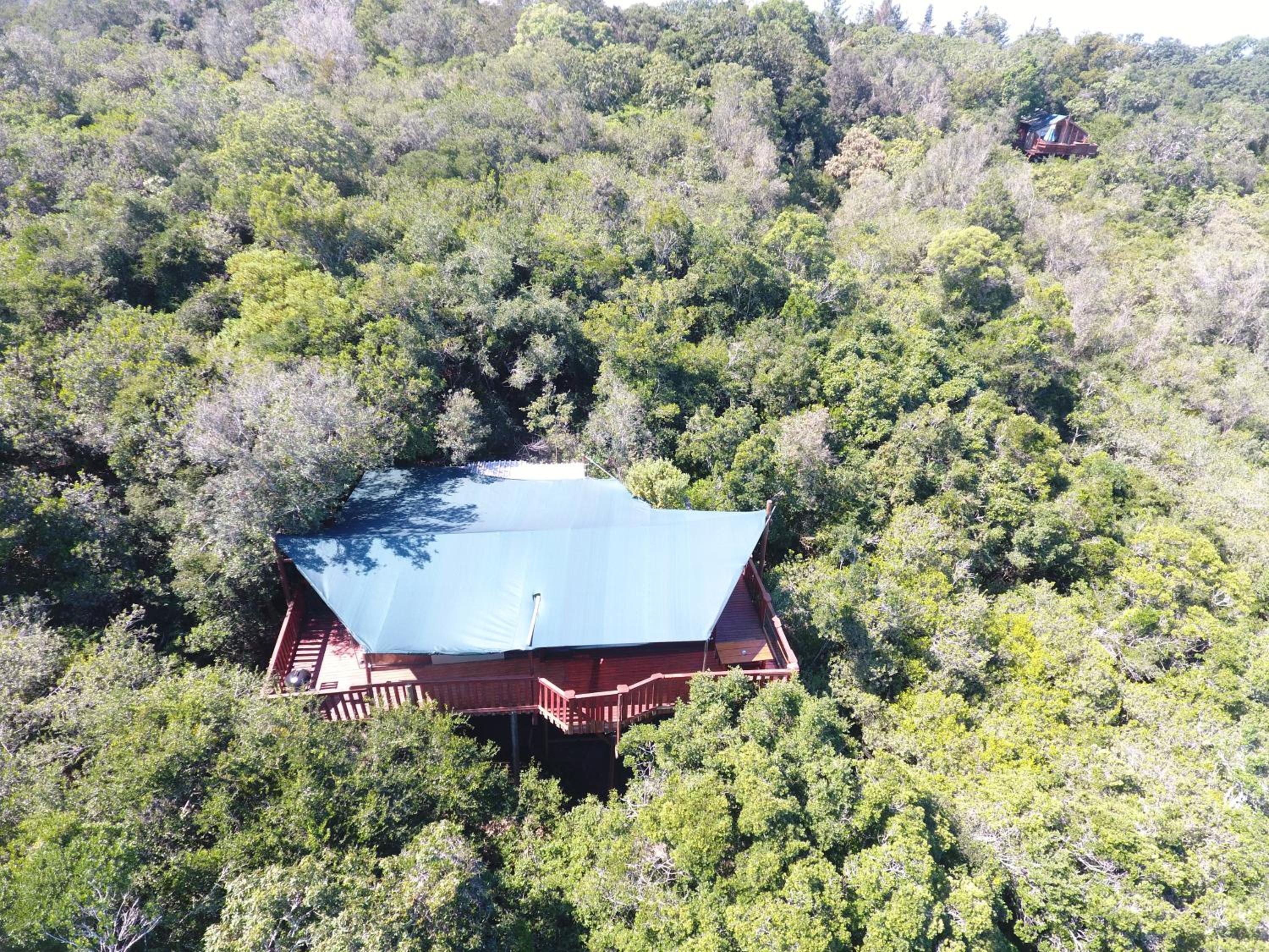 Deluxe Tent - Photo 3