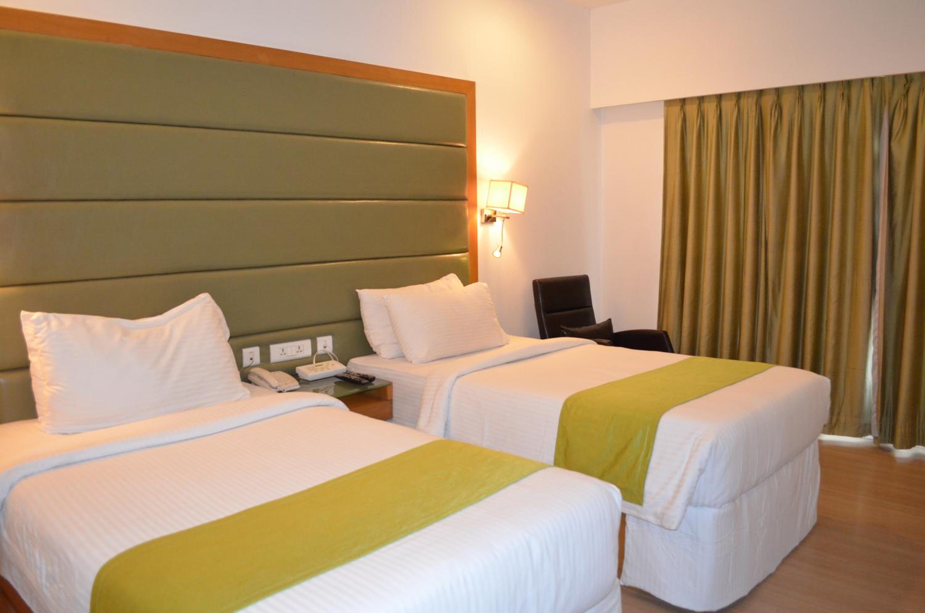 Superior Double or Twin Room photo 2