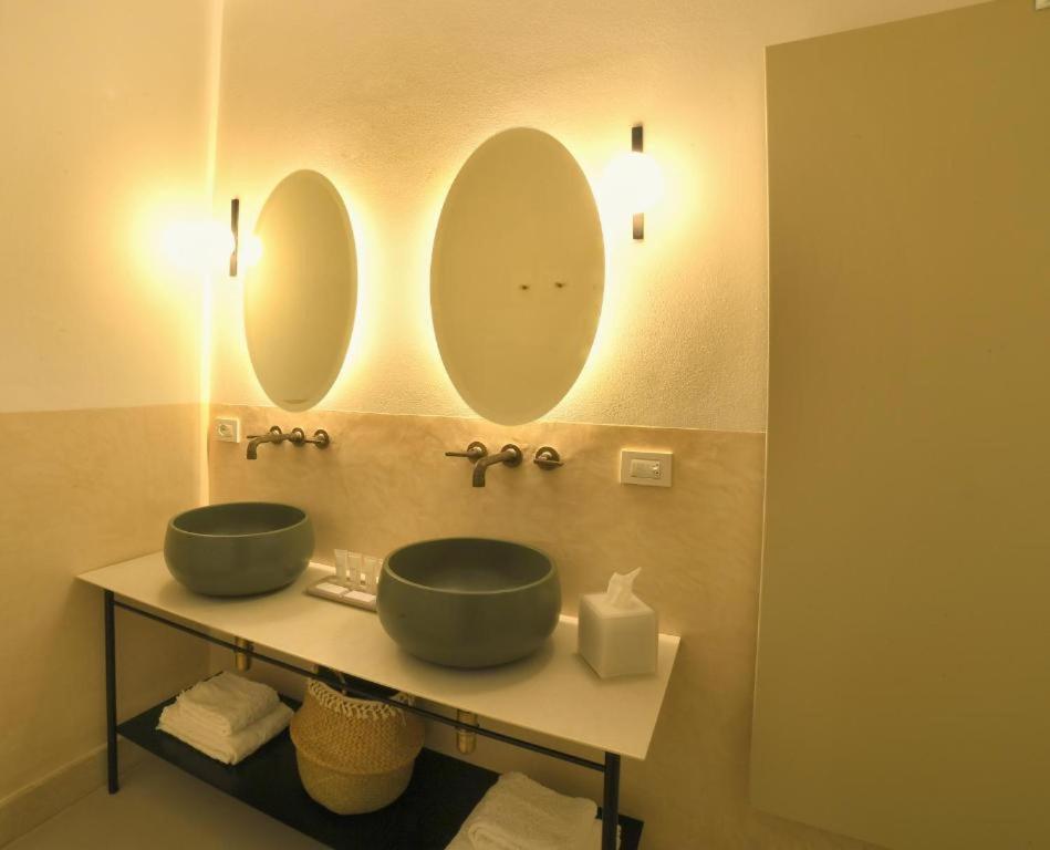 Studio With Spa Bath photo 2