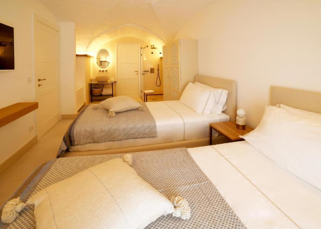 Suite With Private Pool photo 2