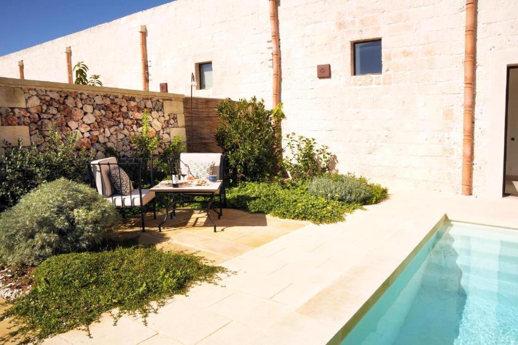 Suite With Private Pool photo 3