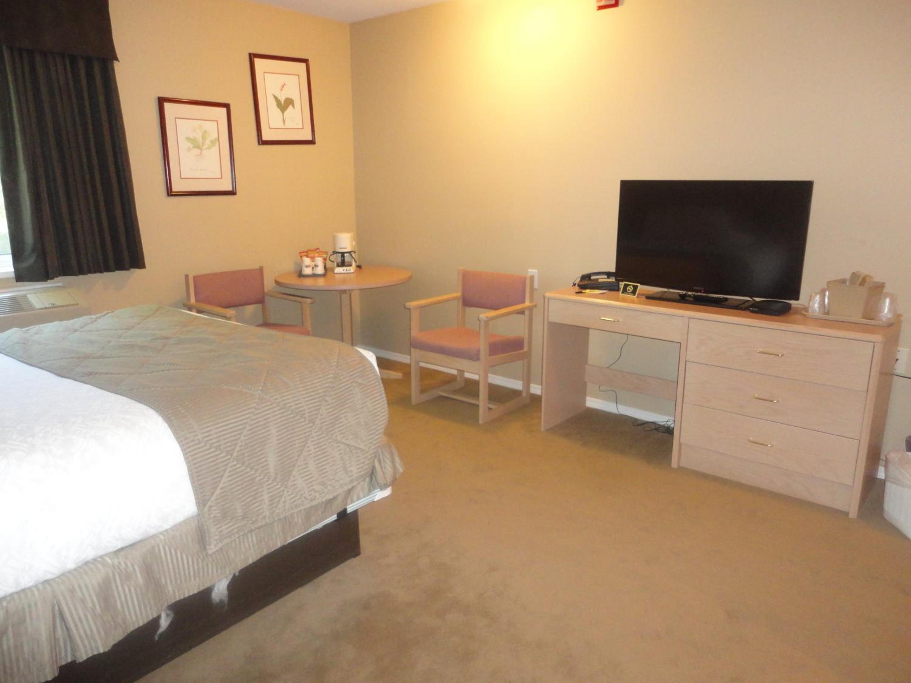 Queen Room - Disability Access - Non-Smoking - Photo 5