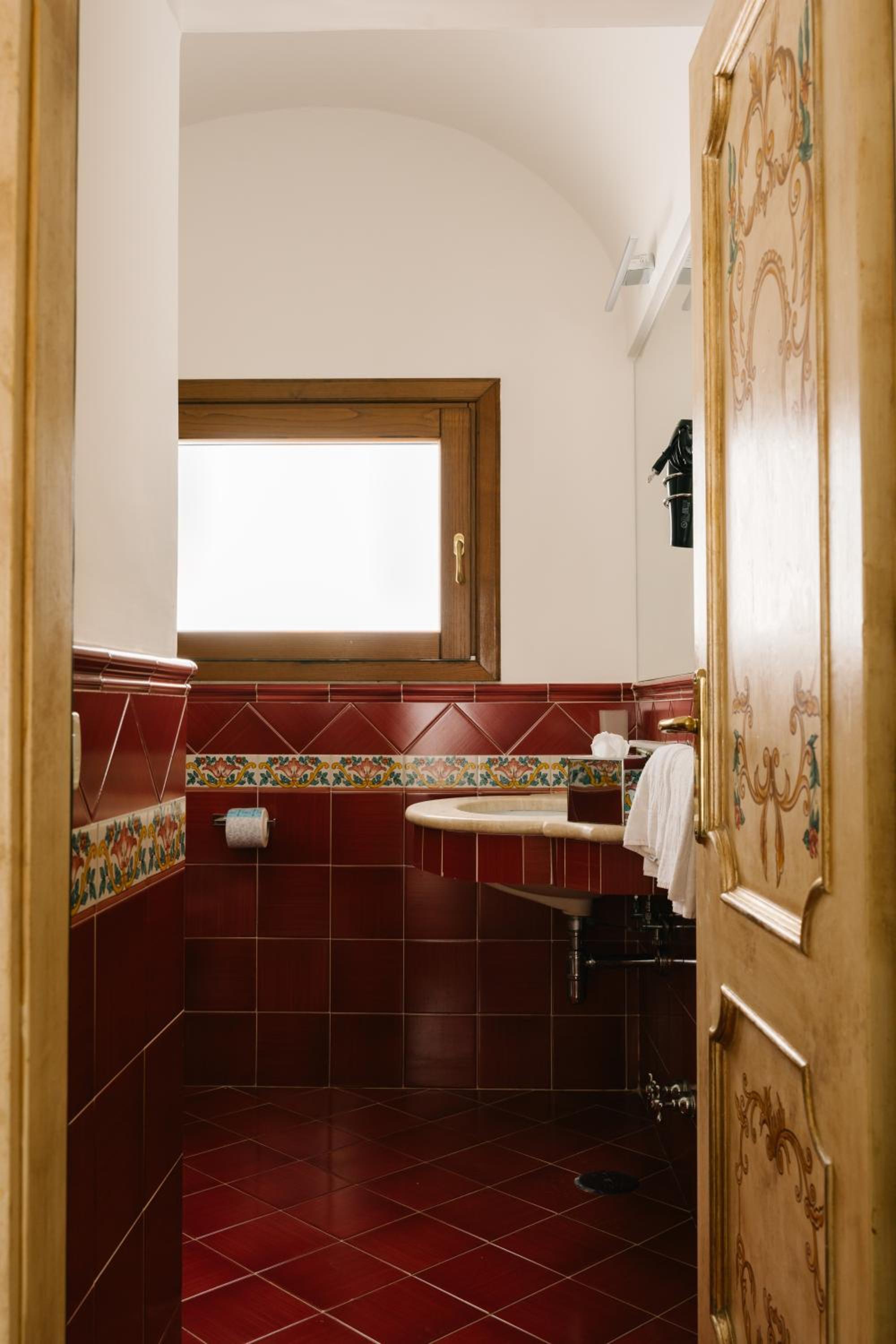 Small Double Room - Photo 4