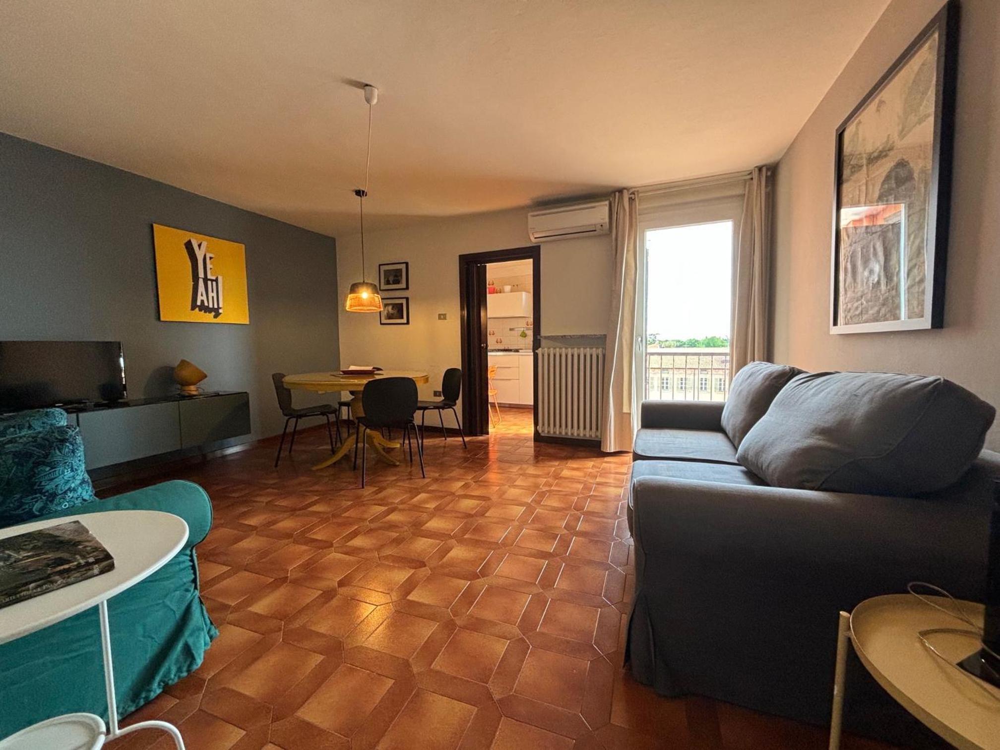 Apartment with Balcony