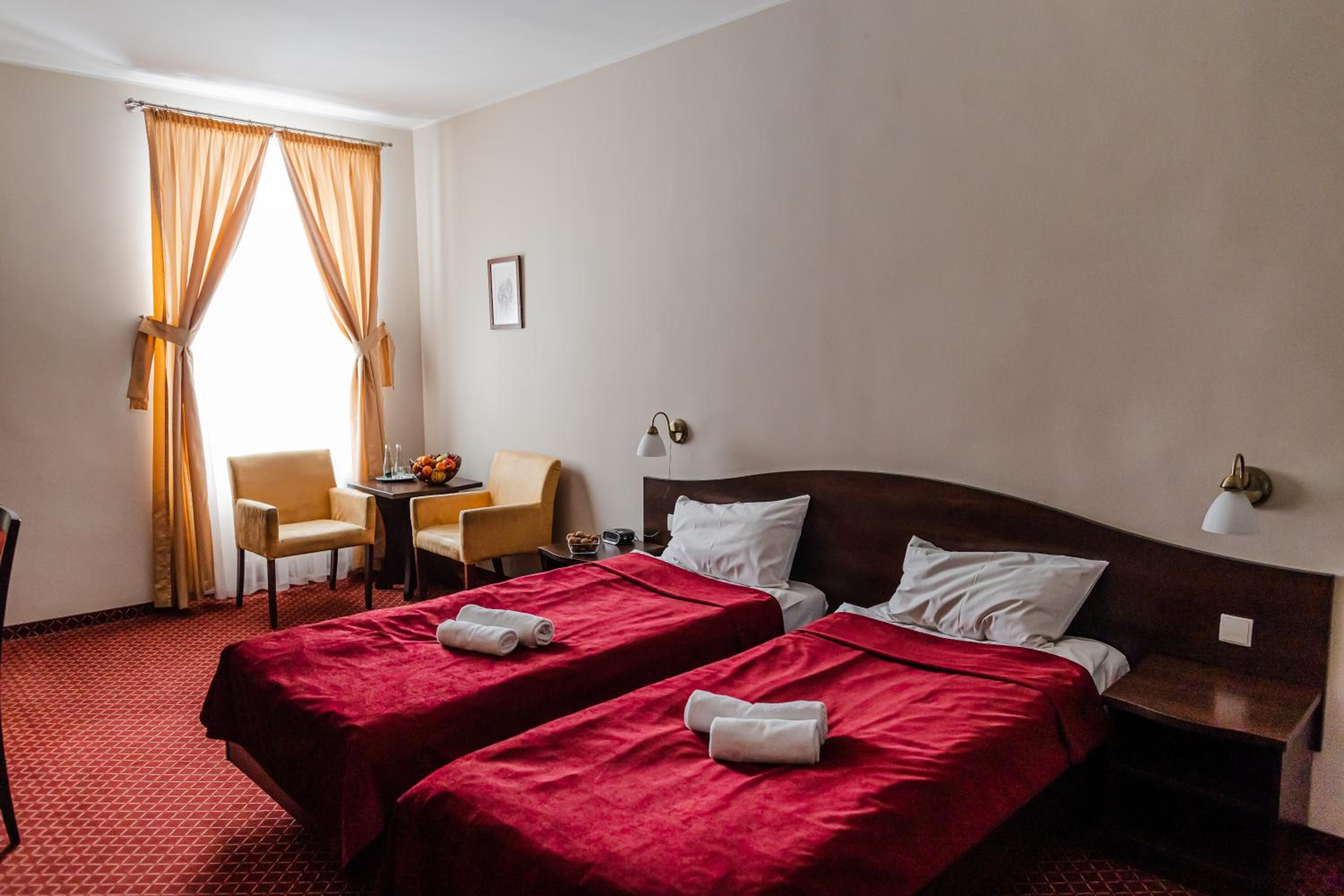Premium Double or Twin Room - Photo 4
