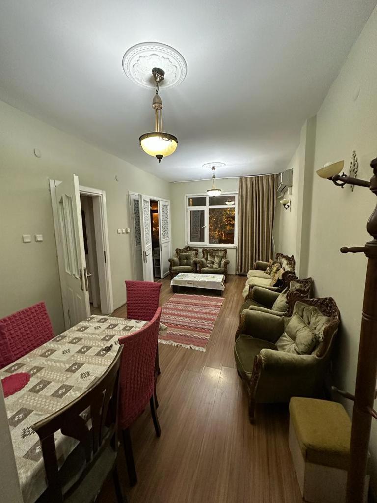 Apartment With Balcony photo 3