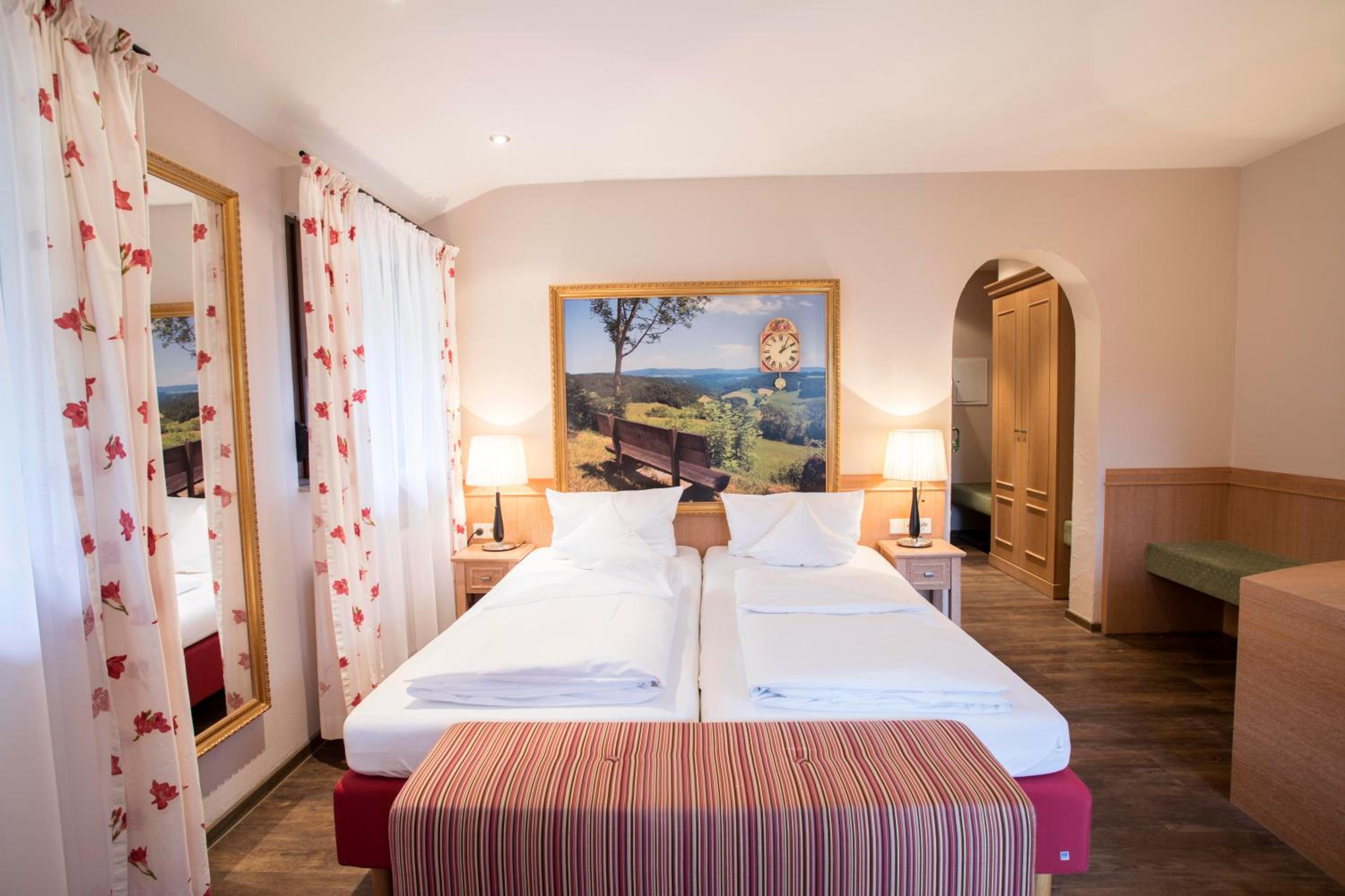 Deluxe Double Room - Photo 3