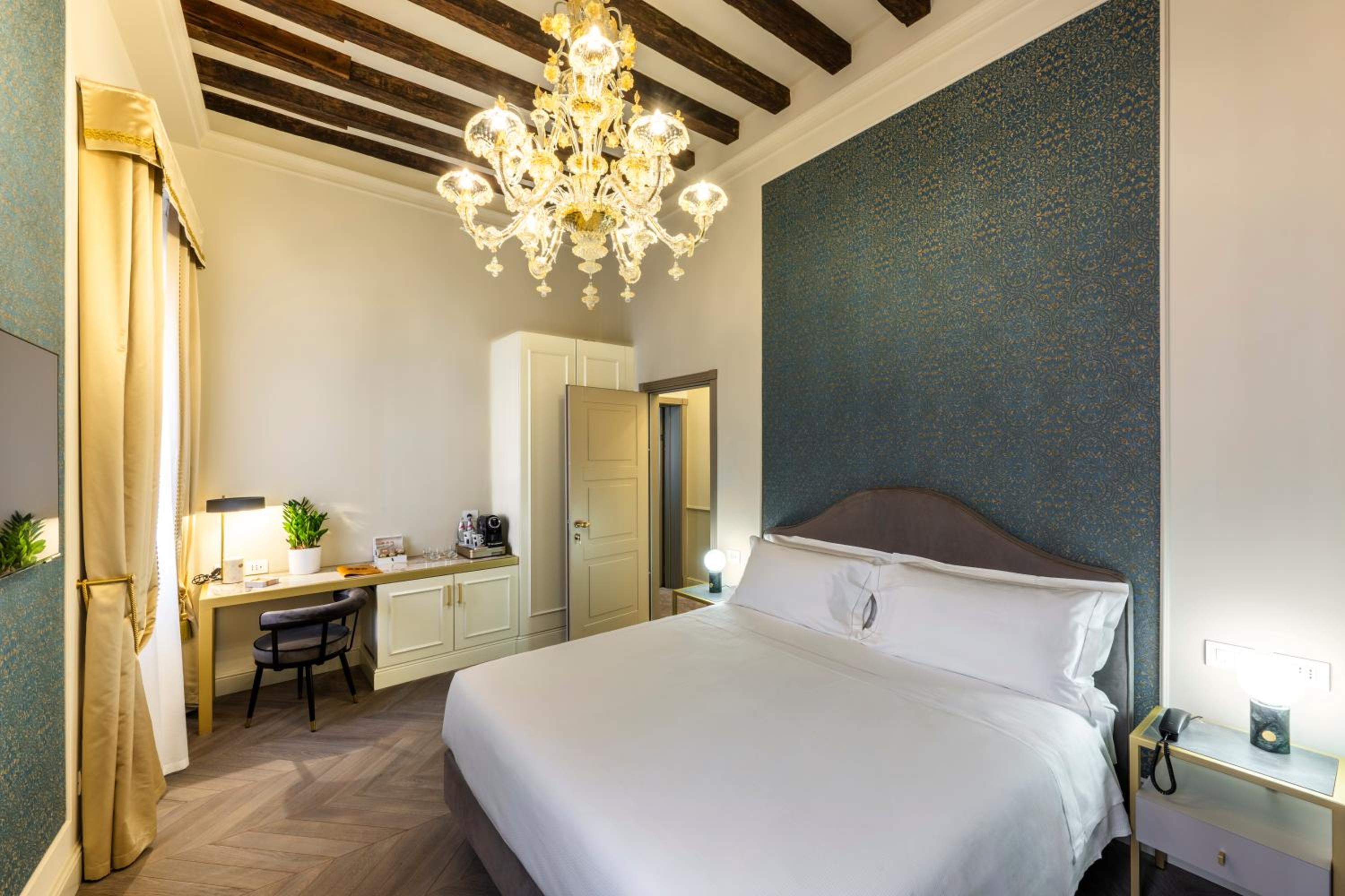 Deluxe Double Room photo 1