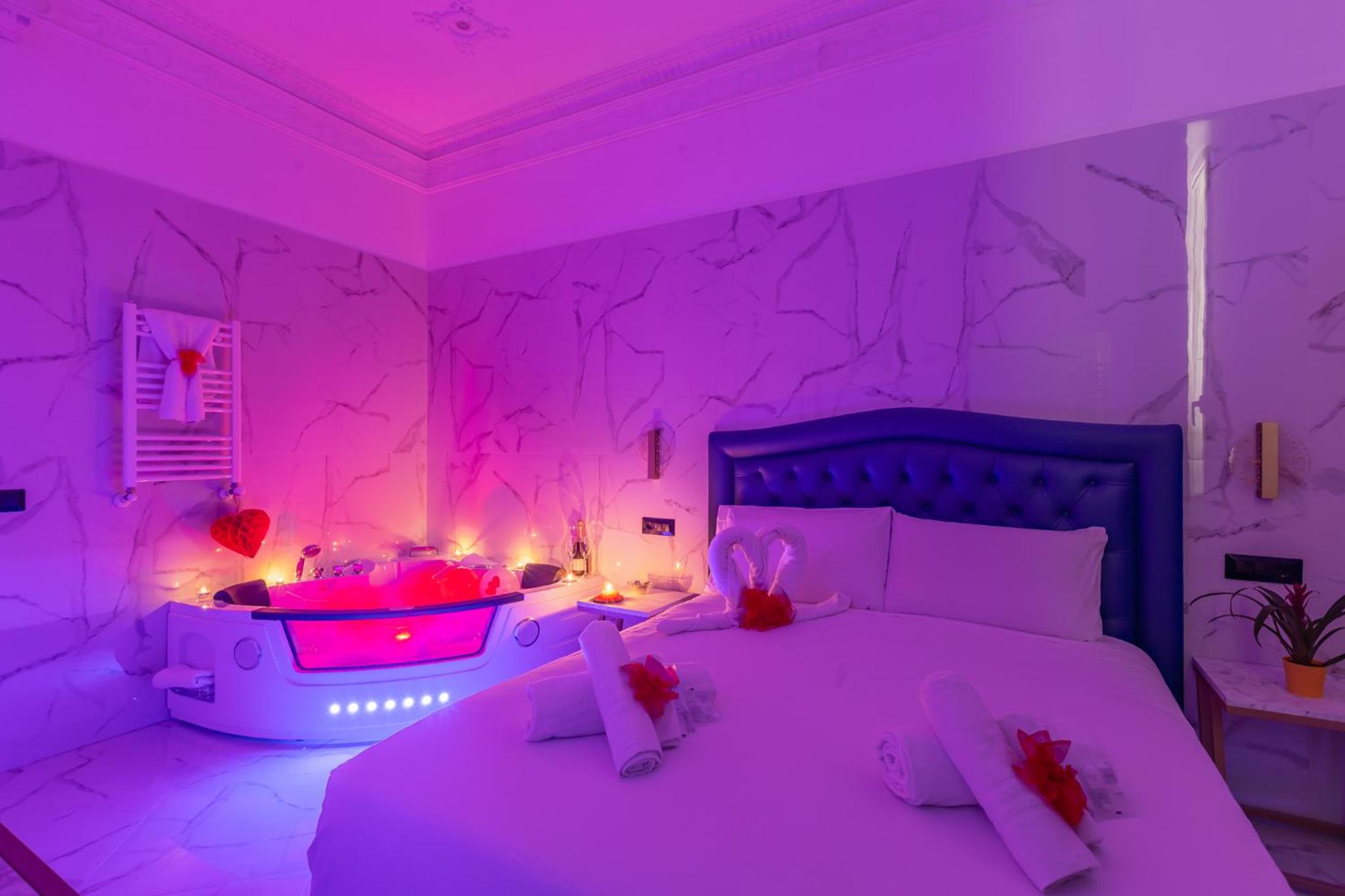 Double Room with Spa Bath