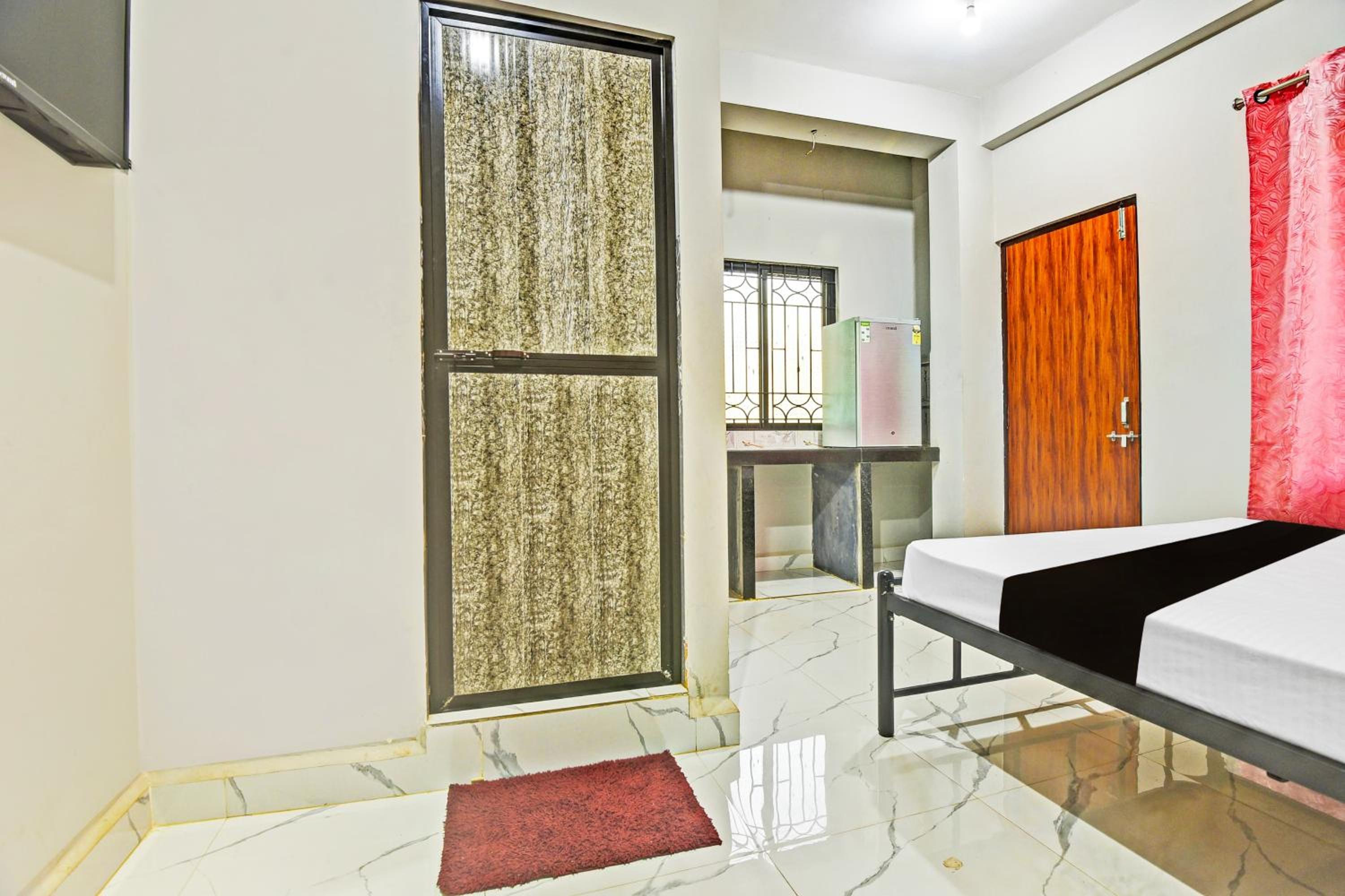 Classic Triple Room photo 2