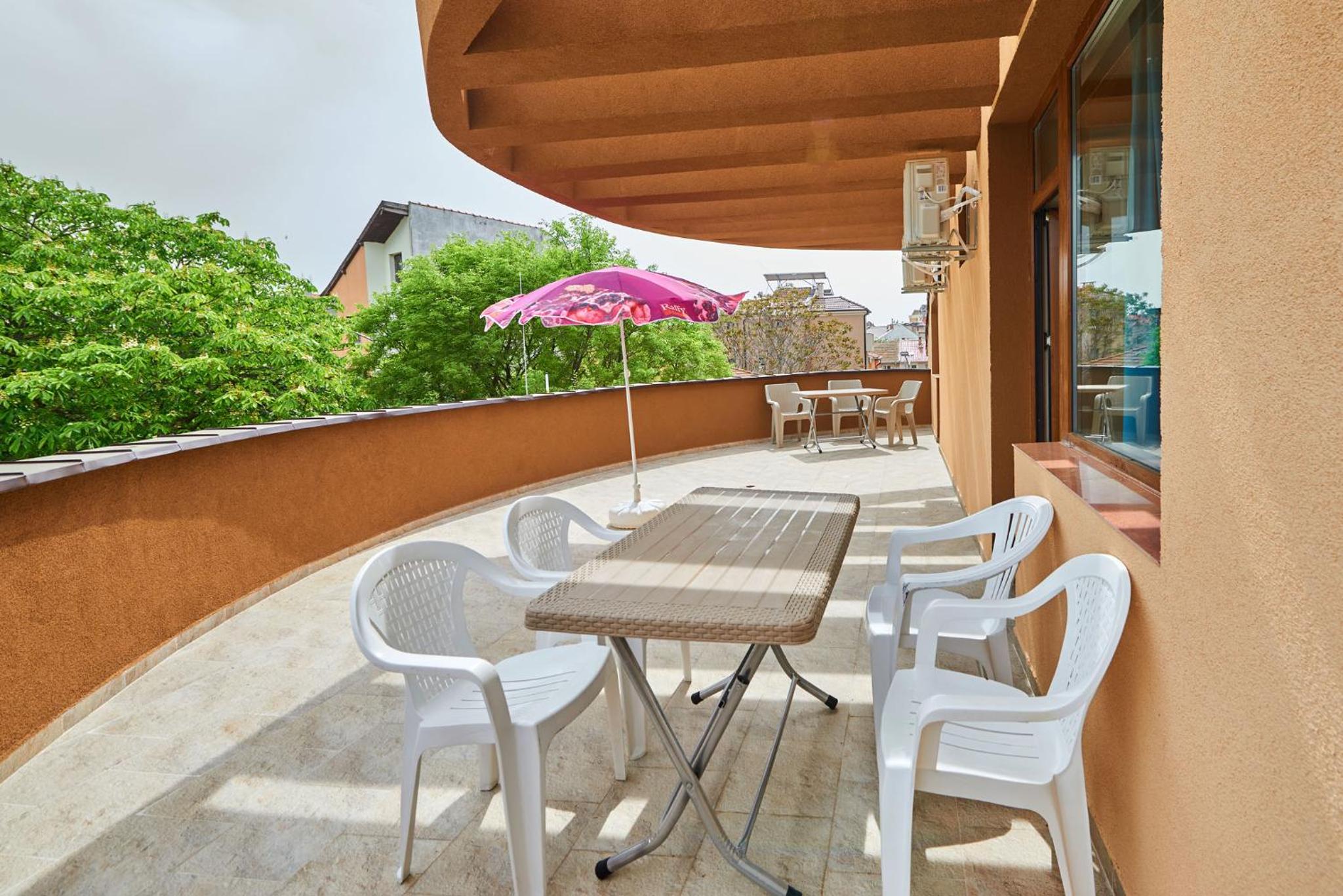 Triple Room with Balcony photo 3