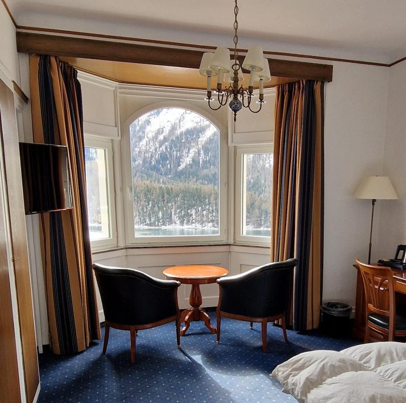 Superior Double or Twin Room with Lake View - Photo 4