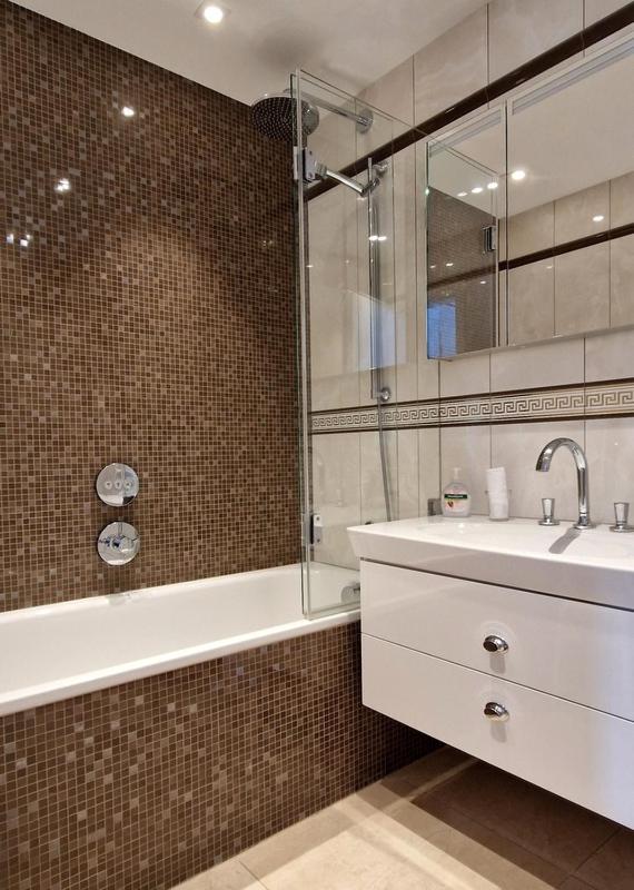 Superior Double or Twin Room with Lake View - Photo 2