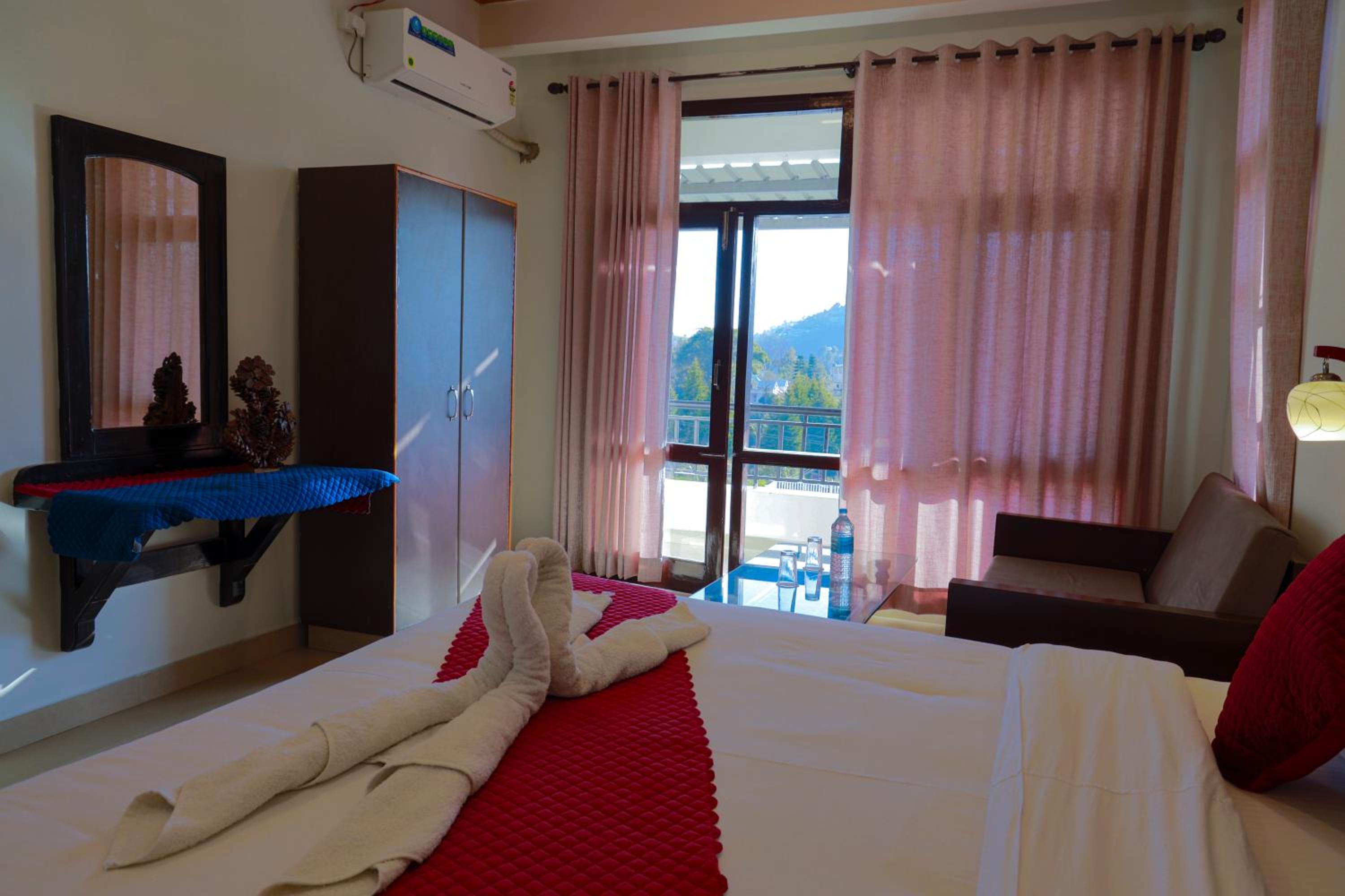 Superior Quadruple Room photo 2