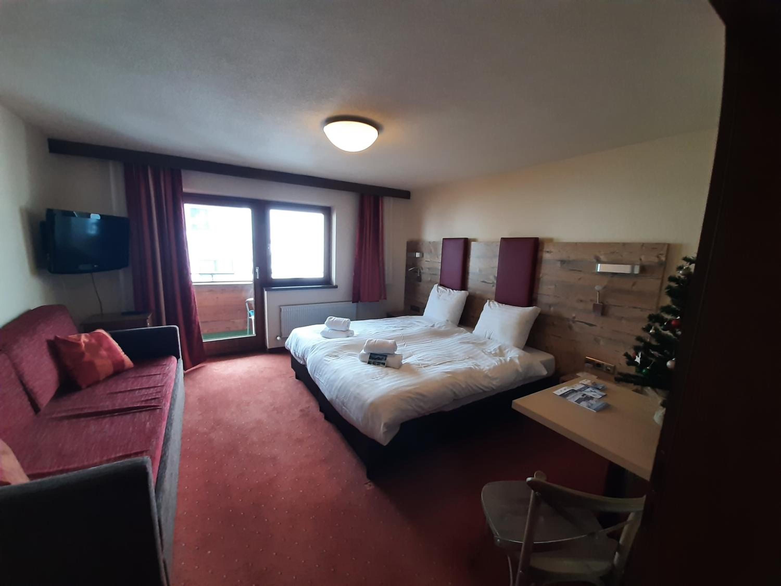 Double Room with Mountain View photo 3