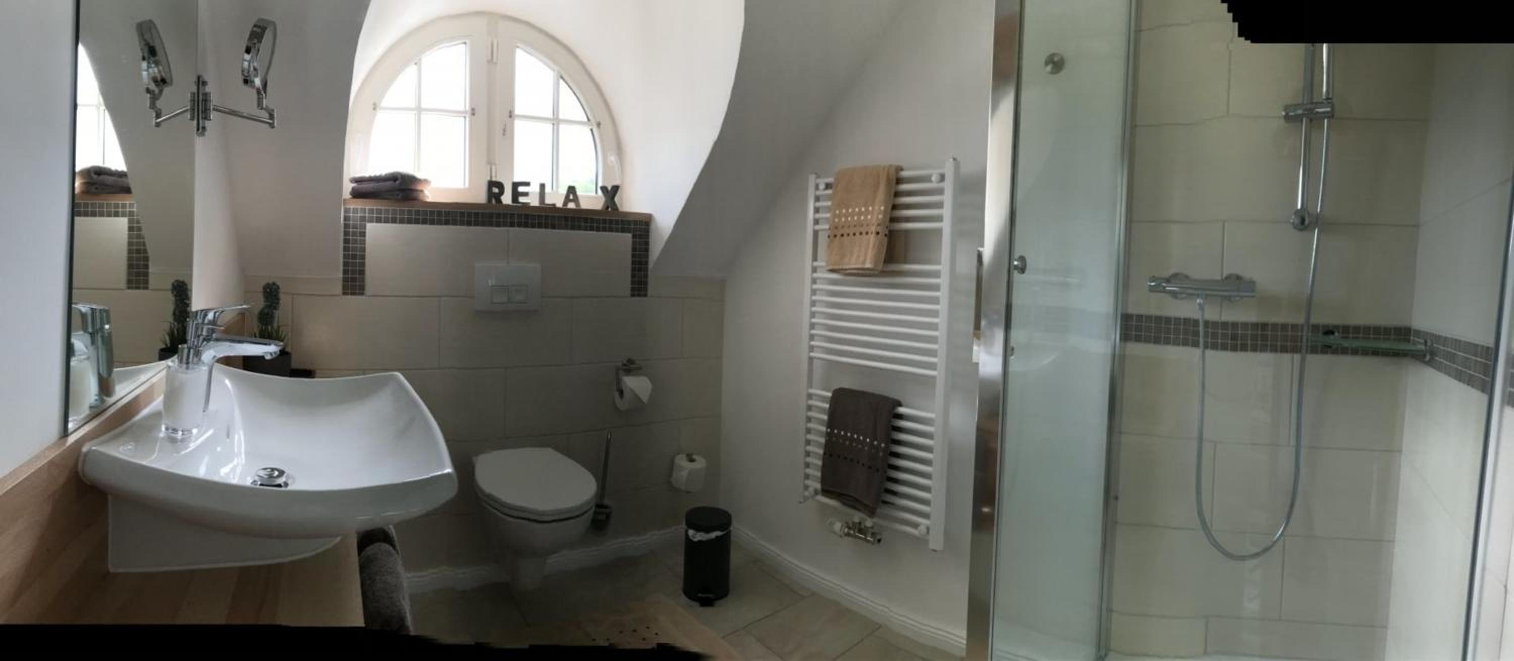 Apartment photo 2