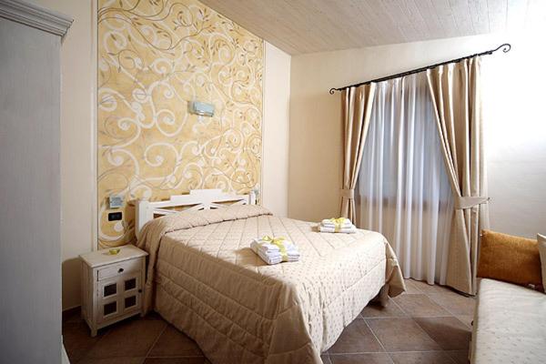 One-Bedroom Apartment (5 Adults) photo 1