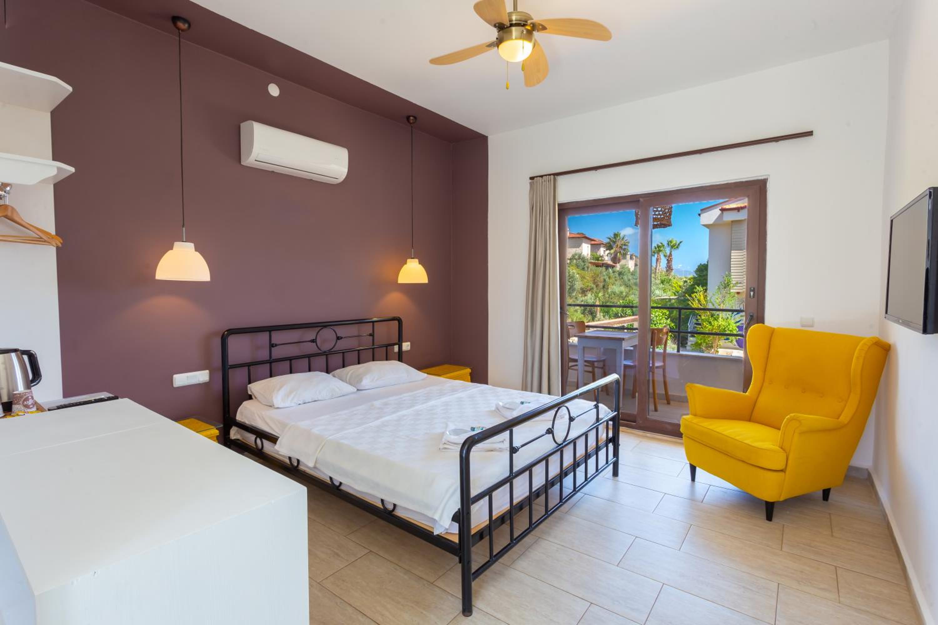 Standard Double Room - Photo 1