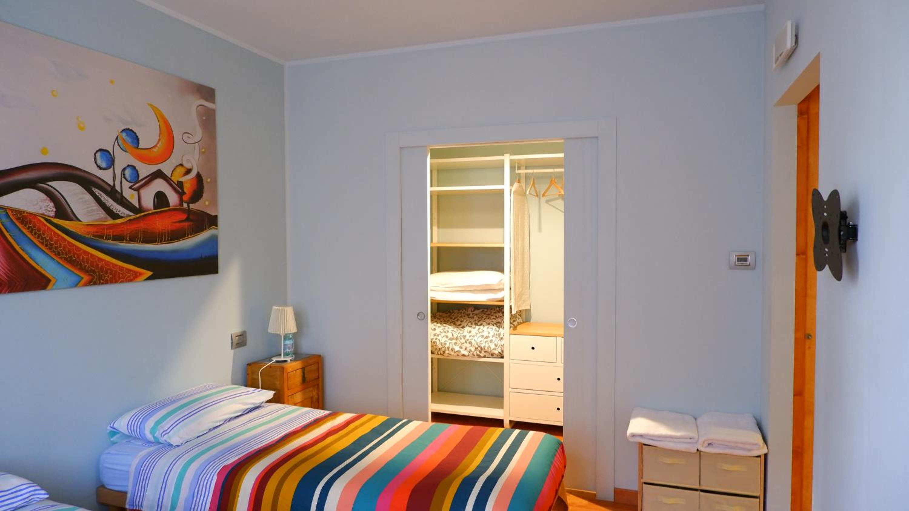 Large Double Room photo 3