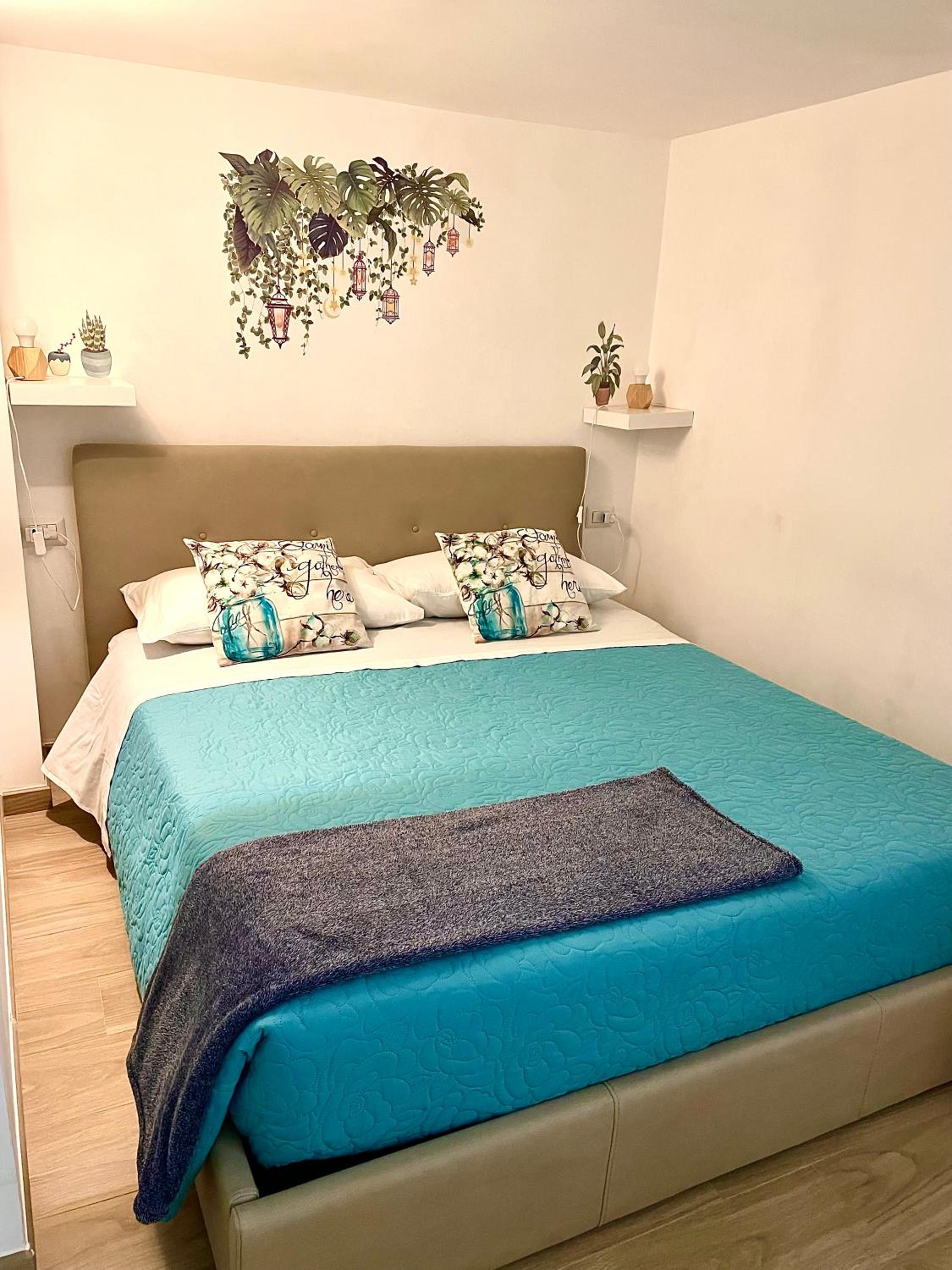 Studio Apartment photo 1