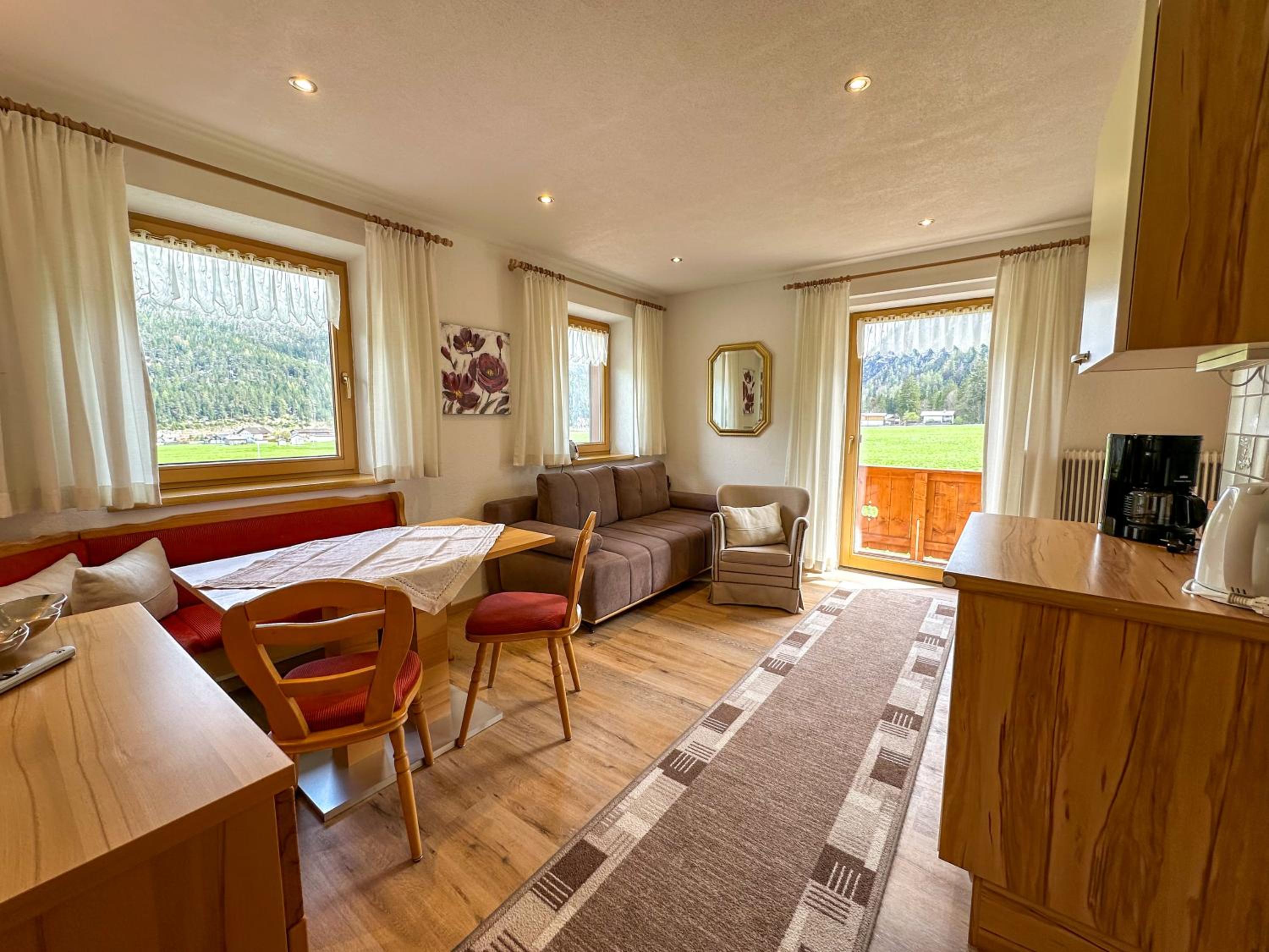 Apartment with Balcony and Mountain View photo 1