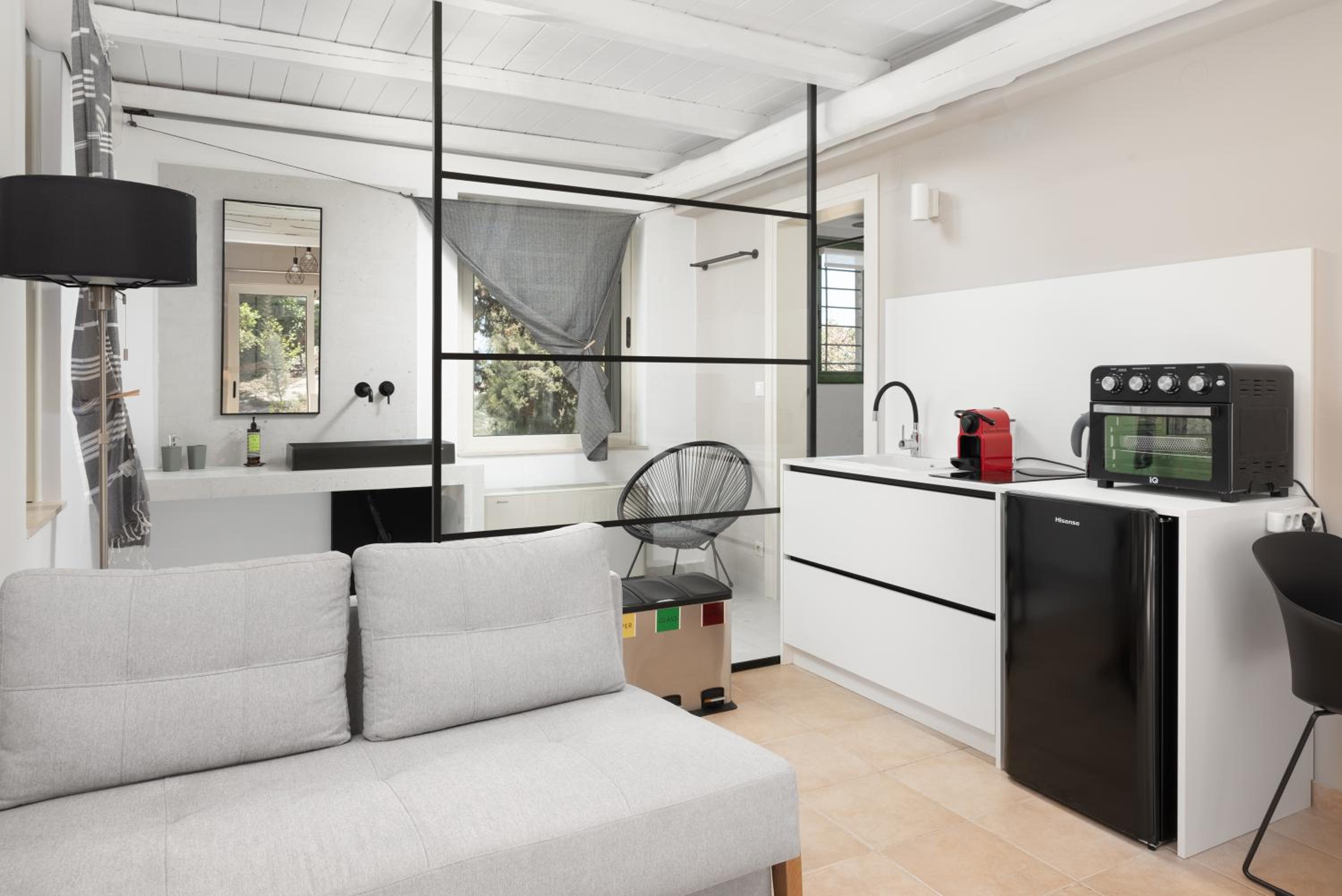 Deluxe Loft - Photo 9