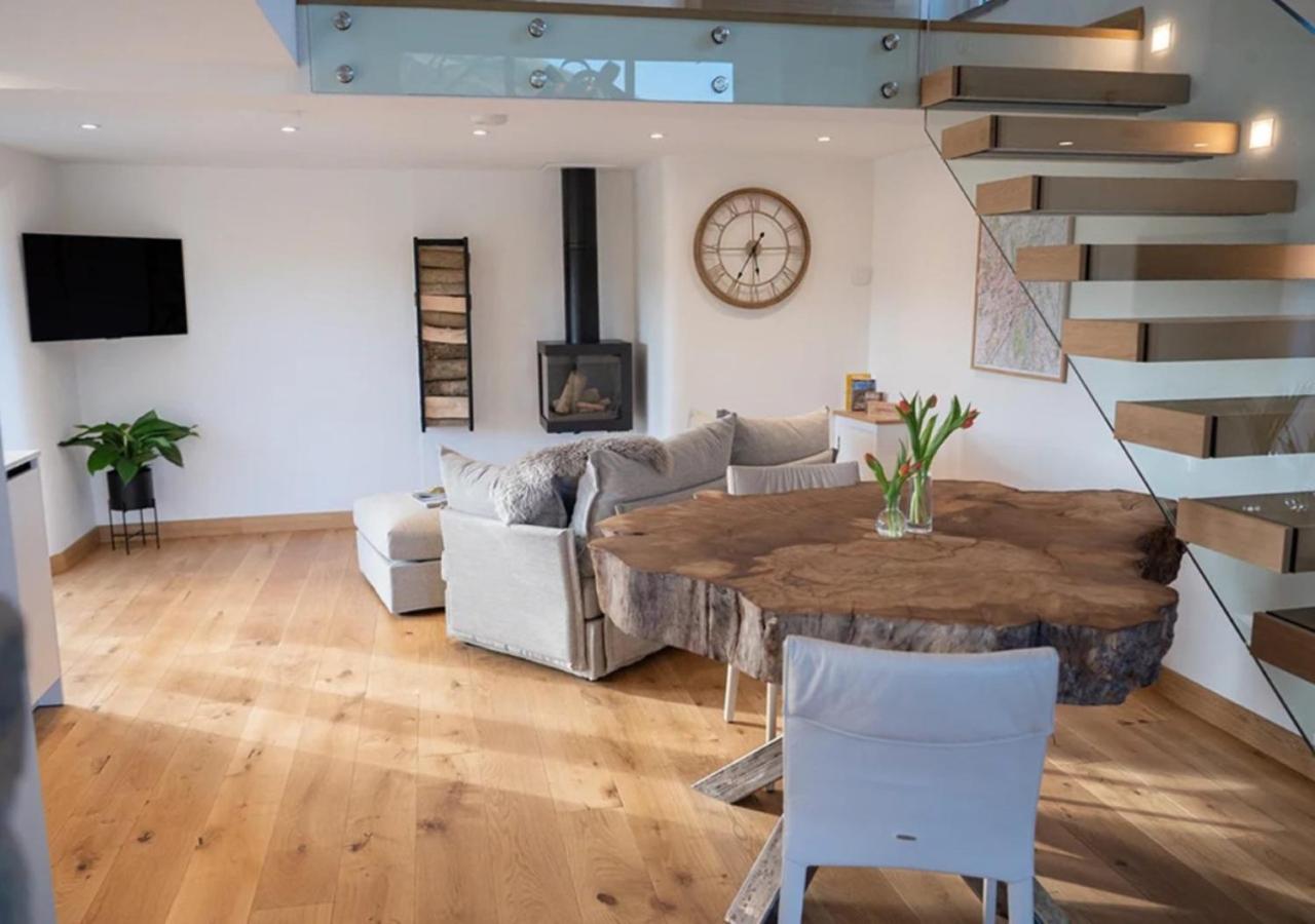 One-Bedroom House photo 2