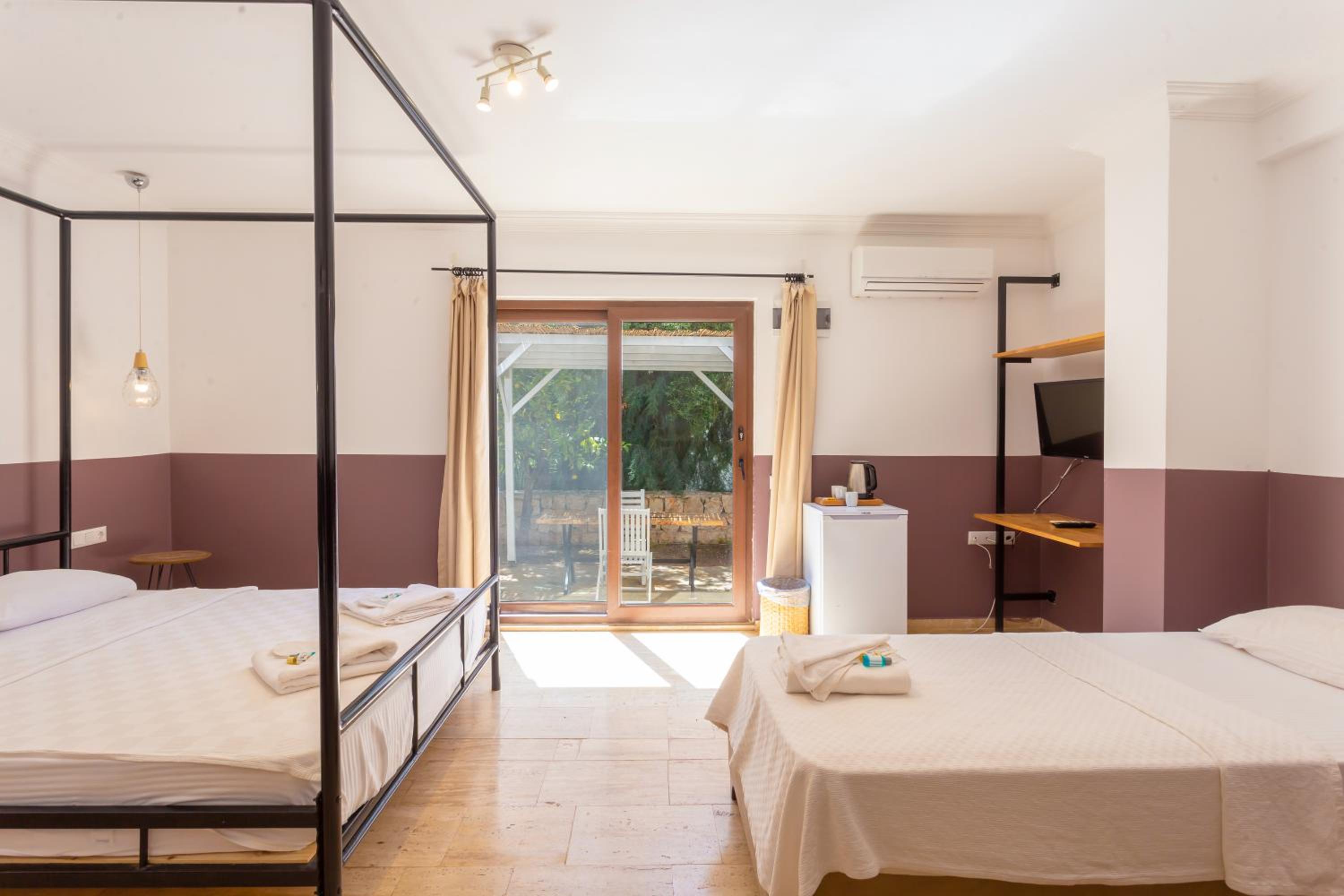Triple Room - Photo 5