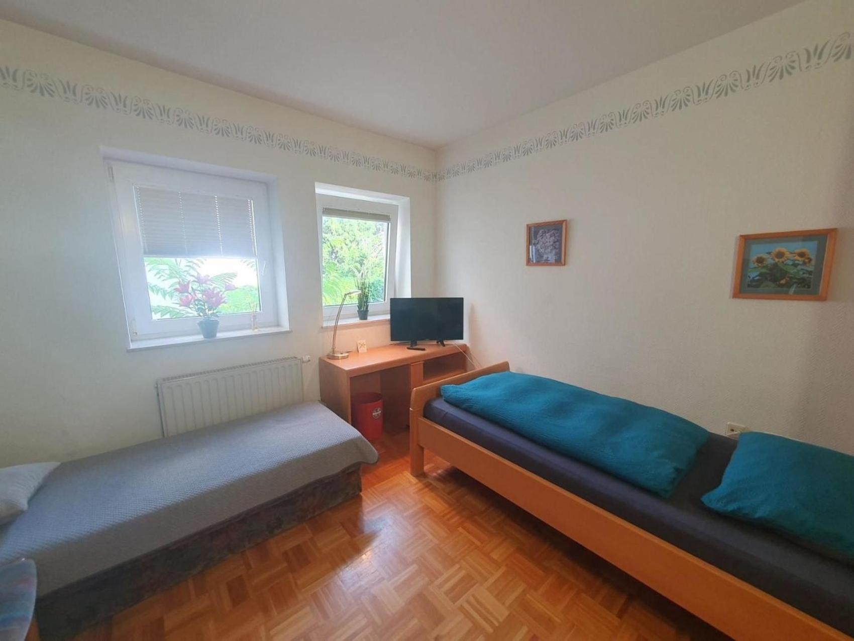 Apartment photo 2