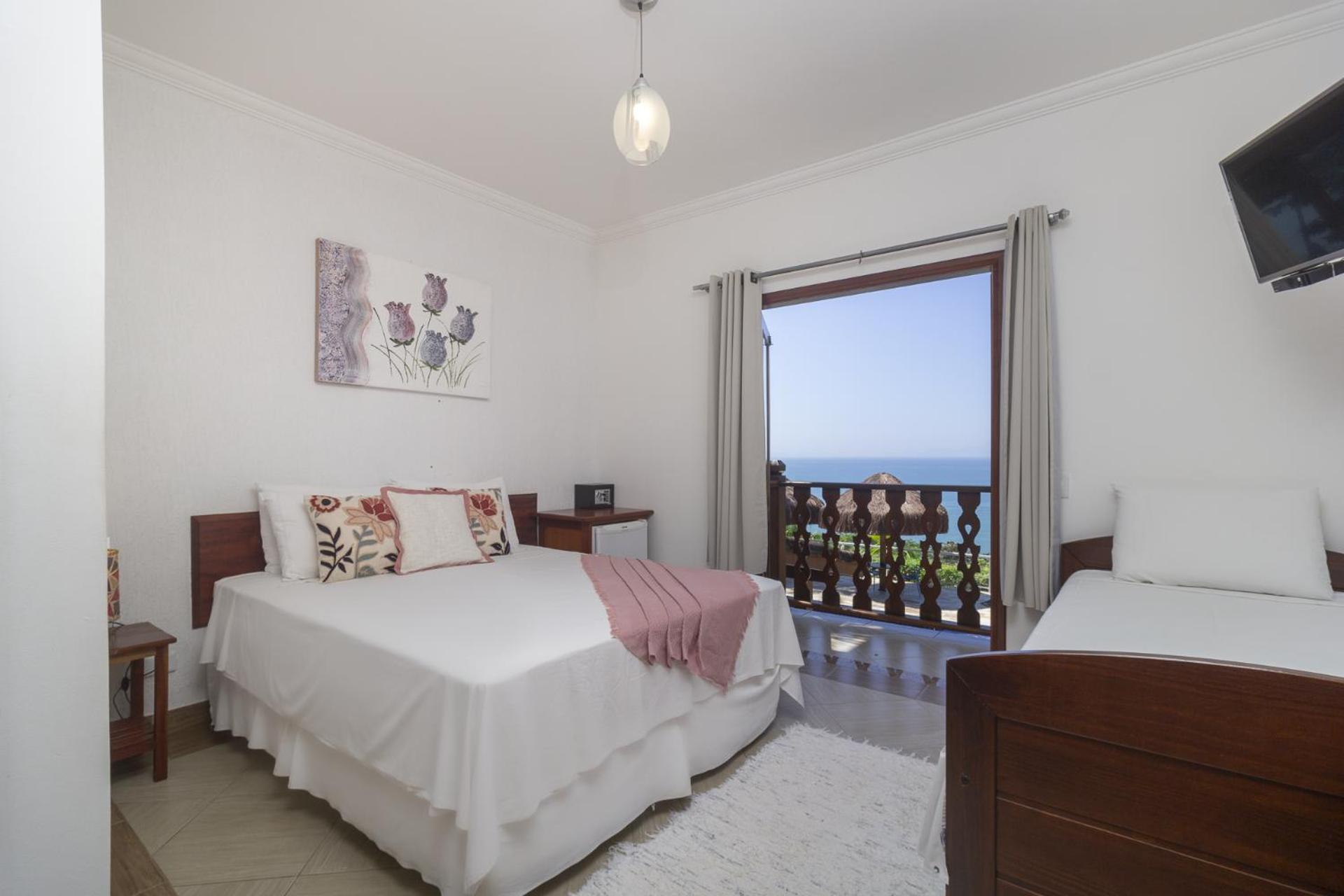 Superior Quadruple Room - Photo 6