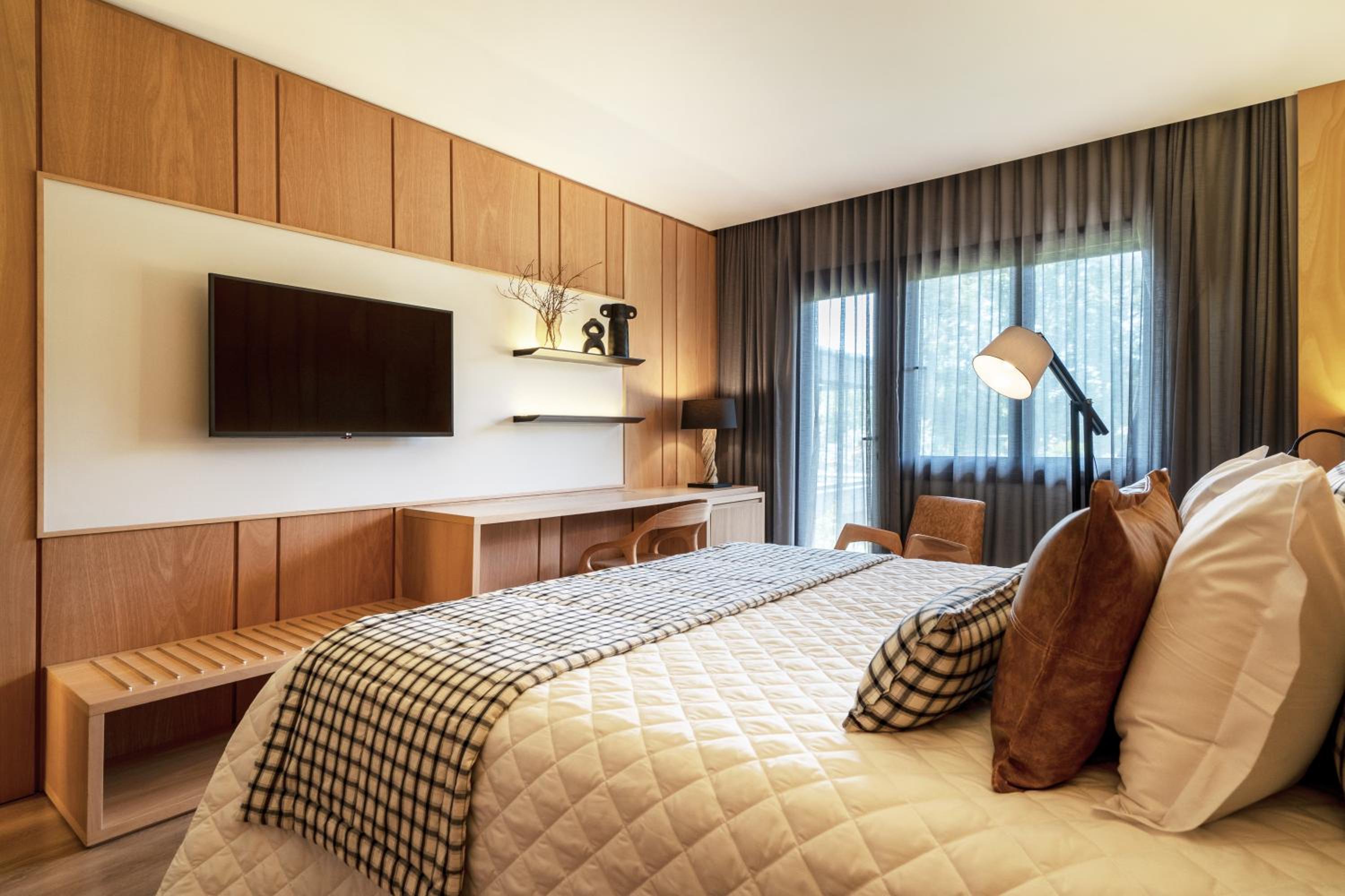 Super Deluxe Double Room - Photo 8