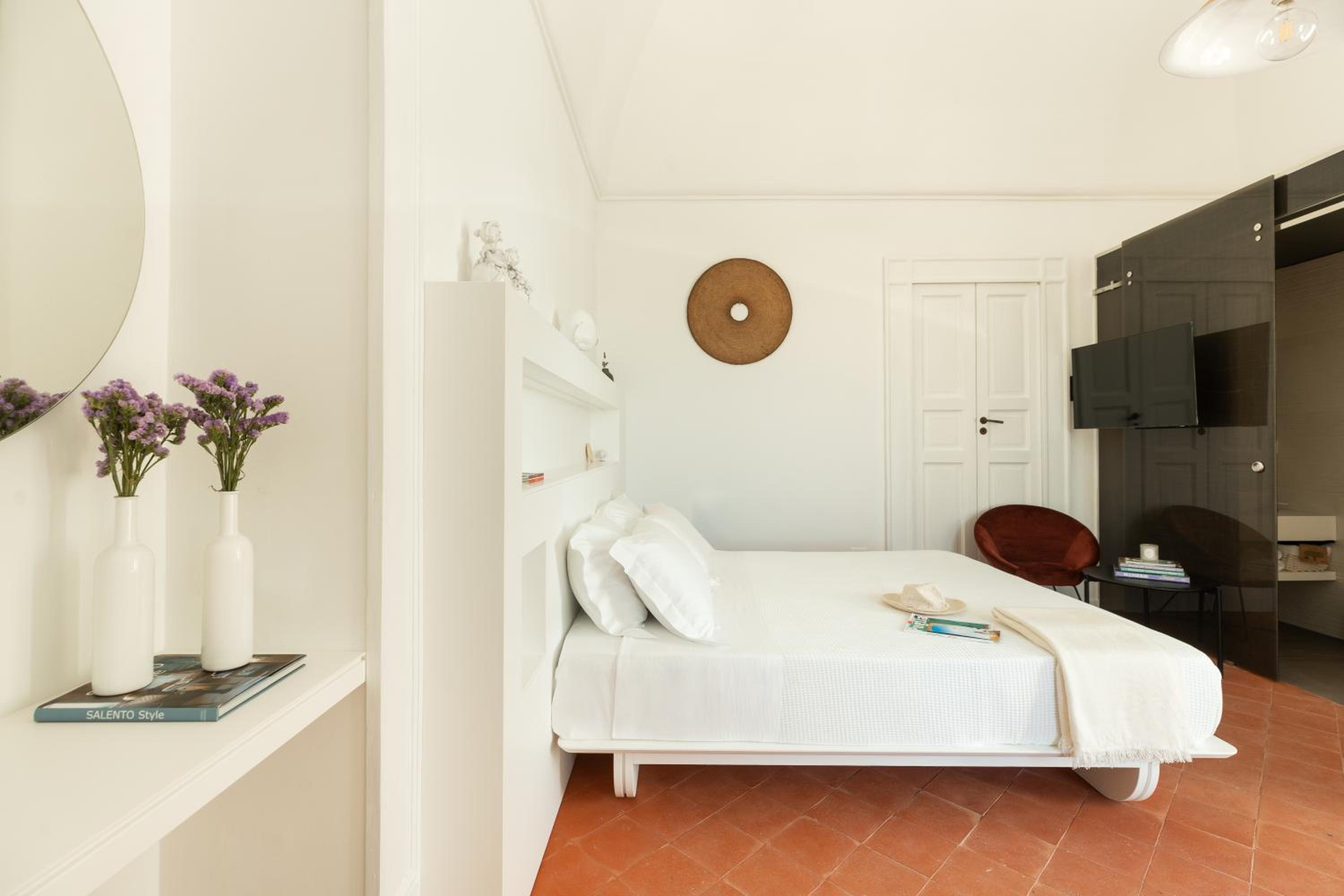 Deluxe Double Room with Balcony and Sea View photo 2