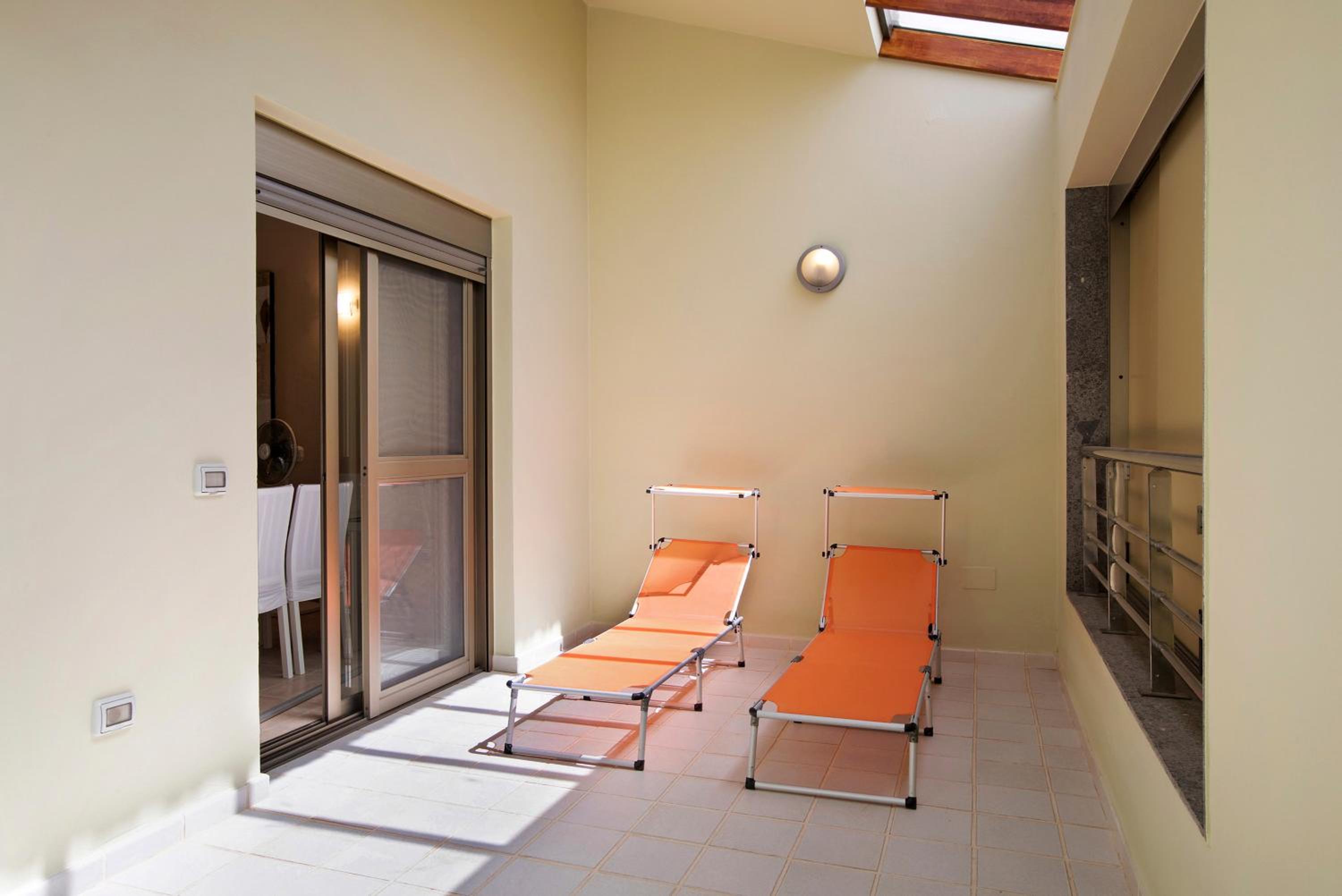 Apartment with Terrace photo 2